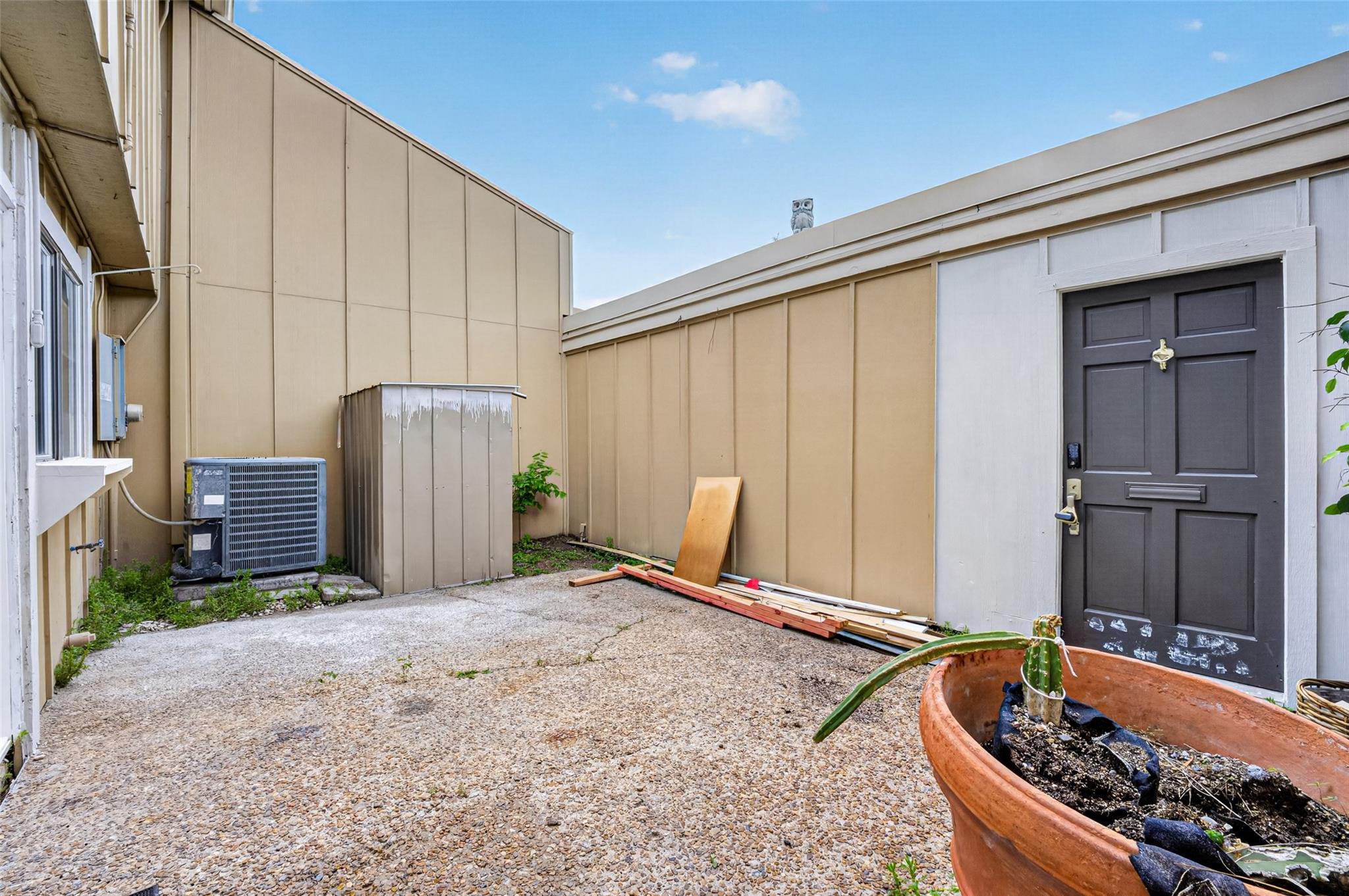 2340 Woodland Park Drive # 113