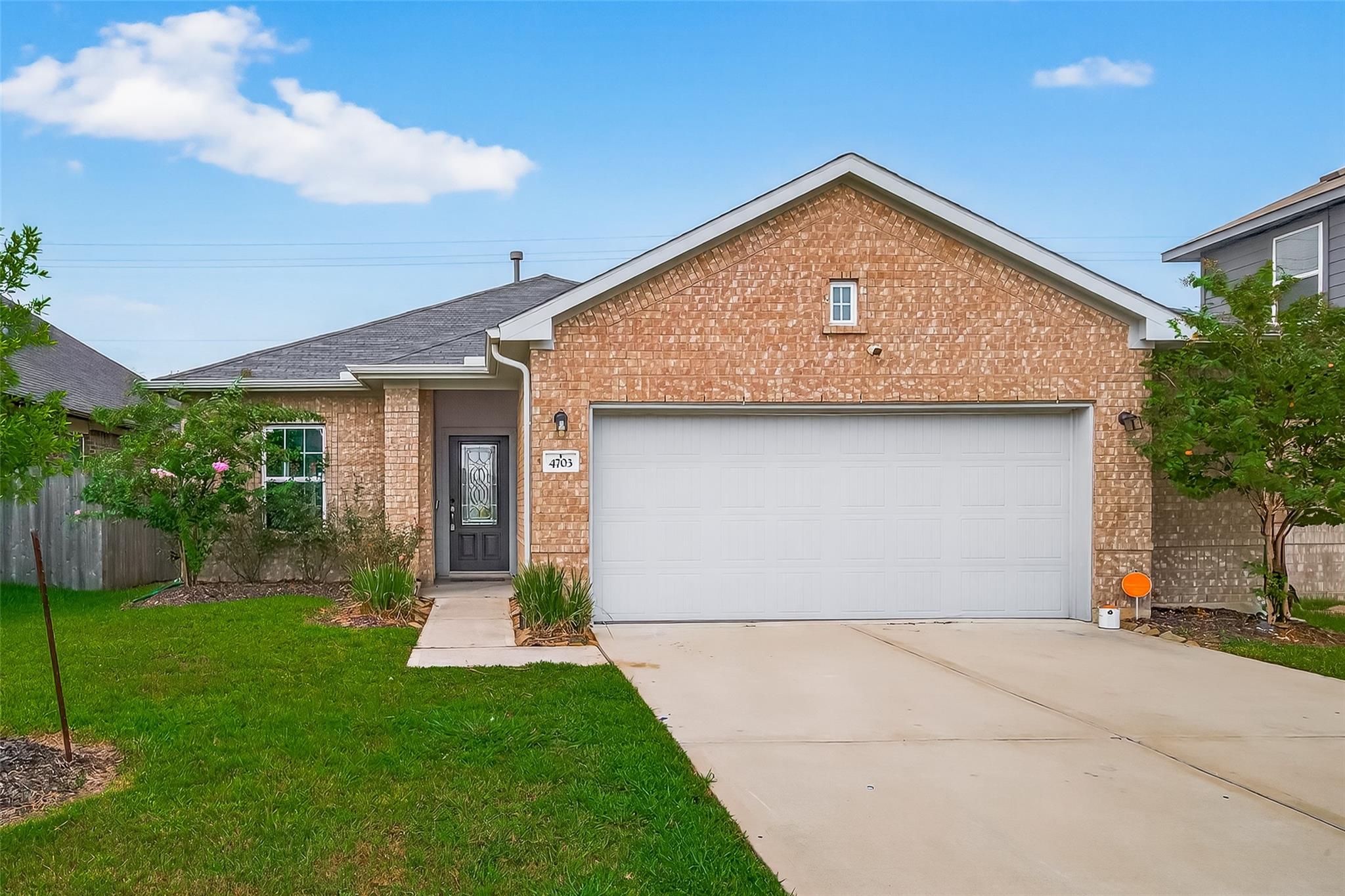 4703 Painted Bunting Lane