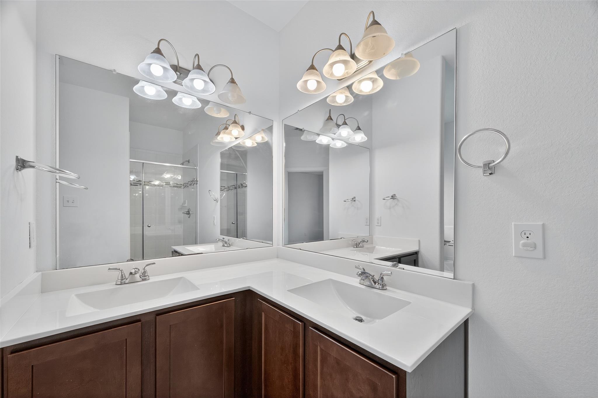 4703 Painted Bunting Lane