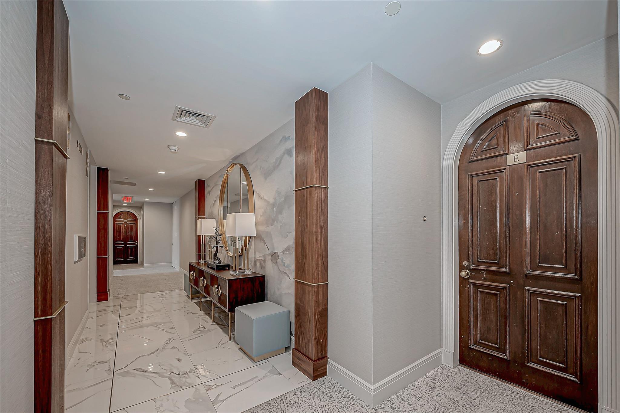 1111 Hermann Drive # 6E