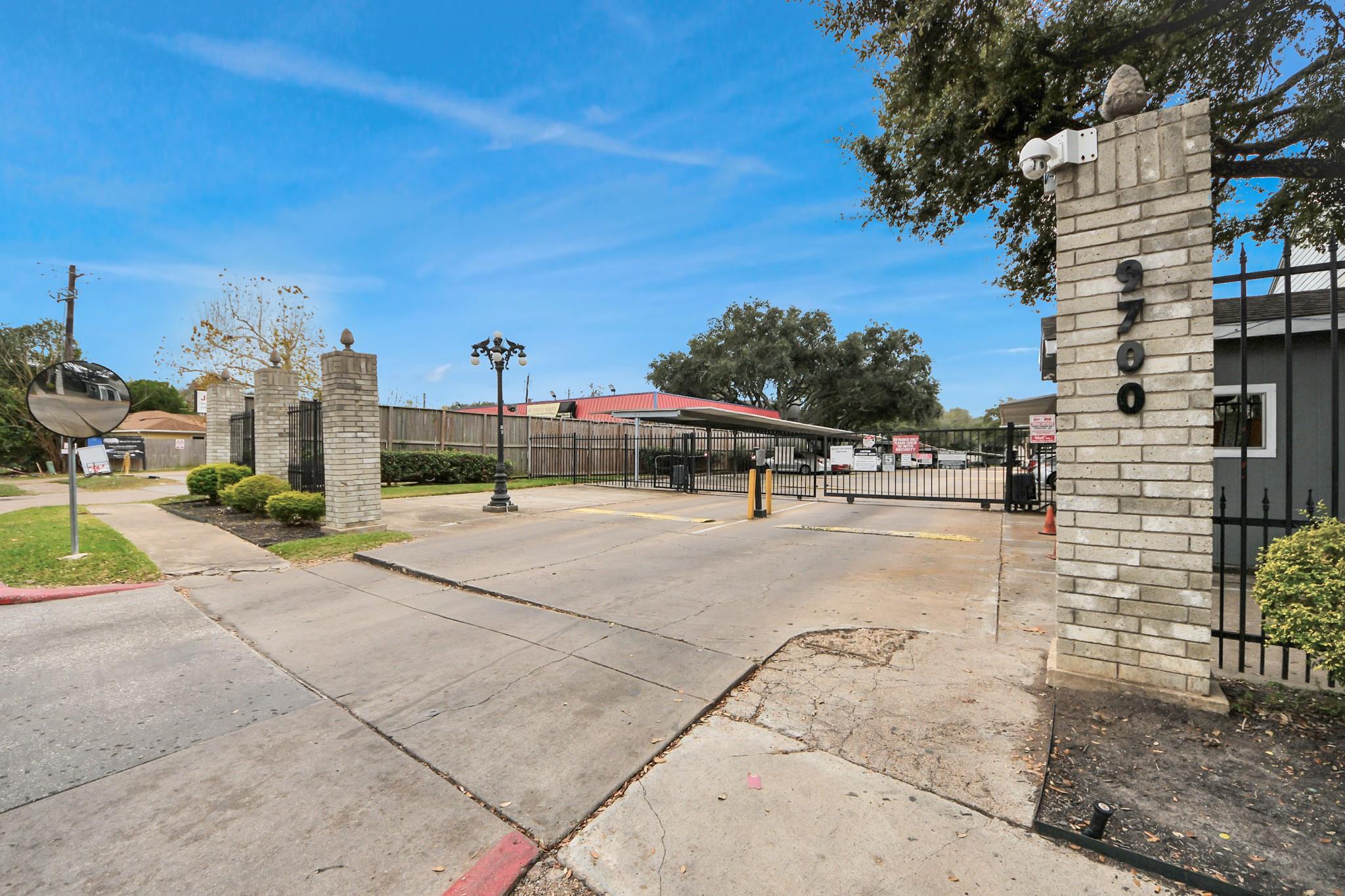 9700 Leawoo Boulevard # 1002