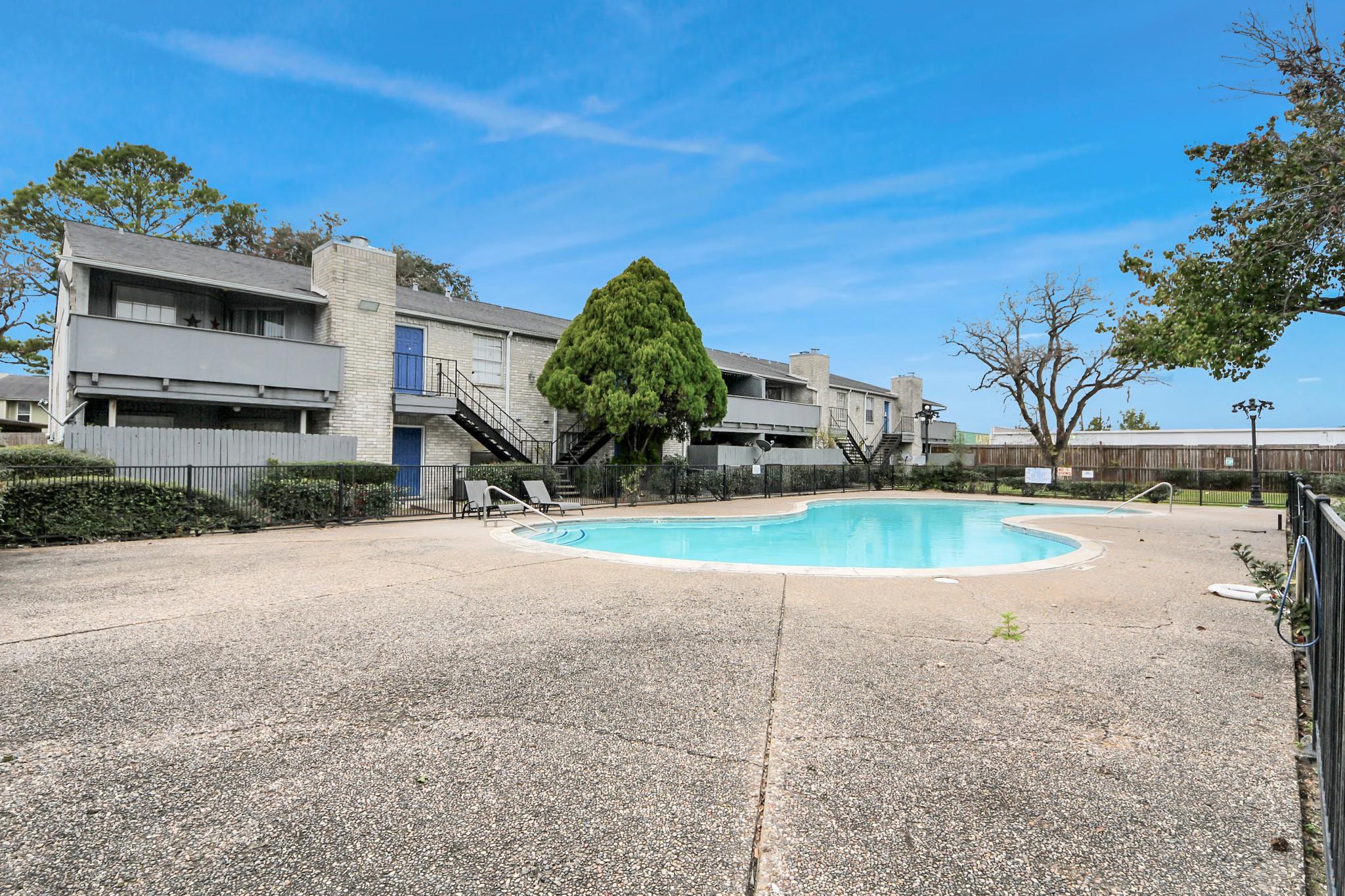 9700 Leawoo Boulevard # 1002