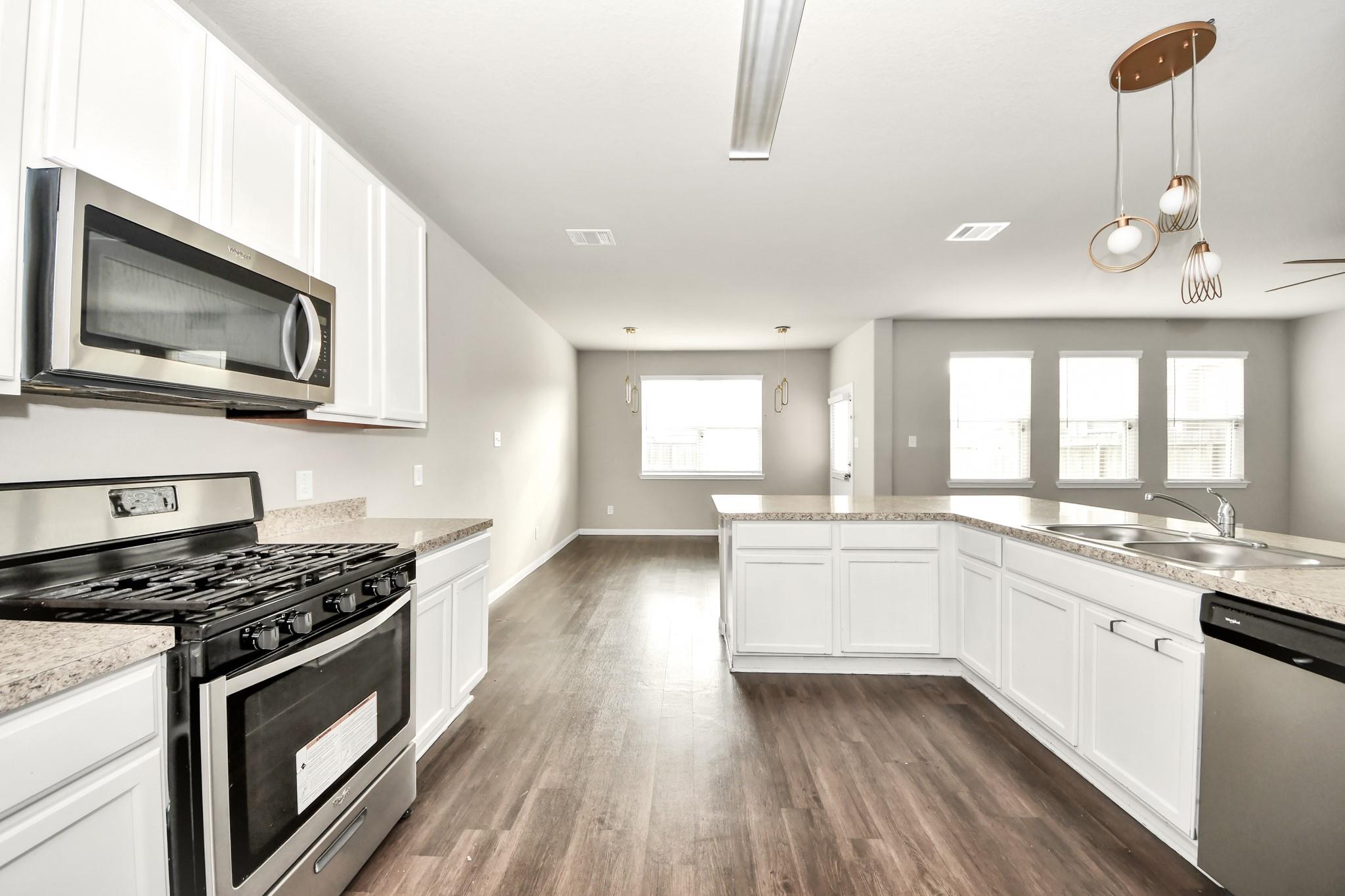 3730 Giorgio Pastel Place