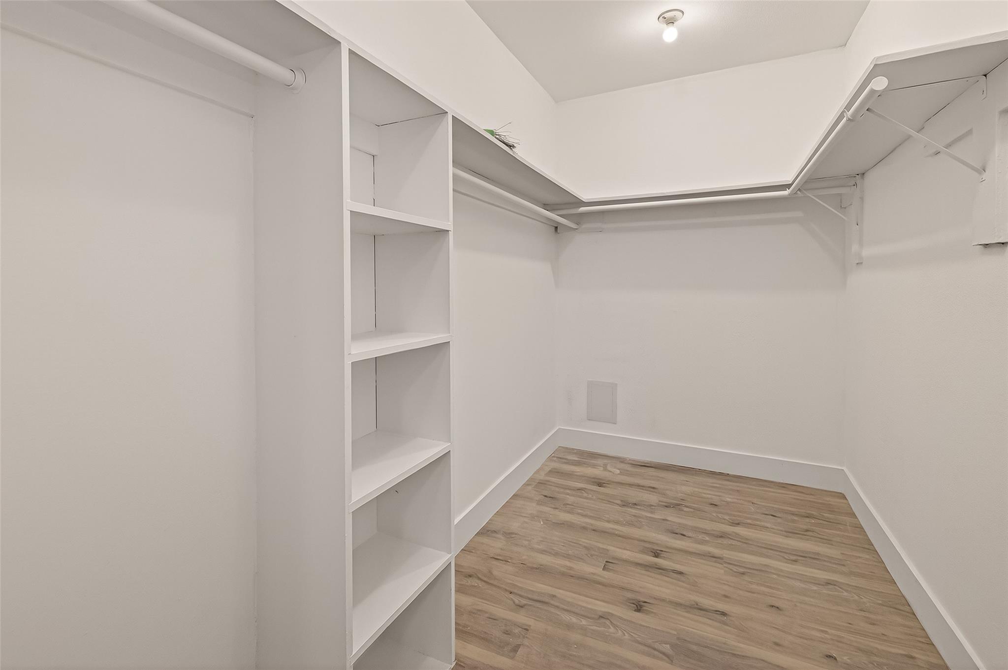 3300 Yorktown Street # 15