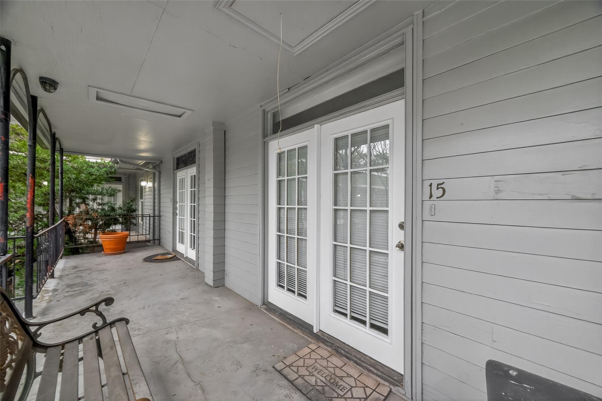 3300 Yorktown Street # 15