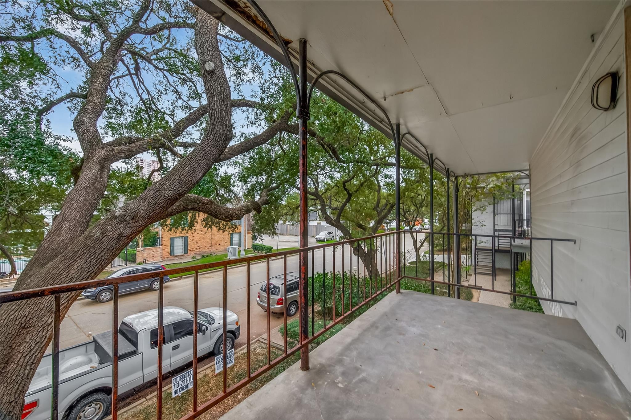 3300 Yorktown Street # 15