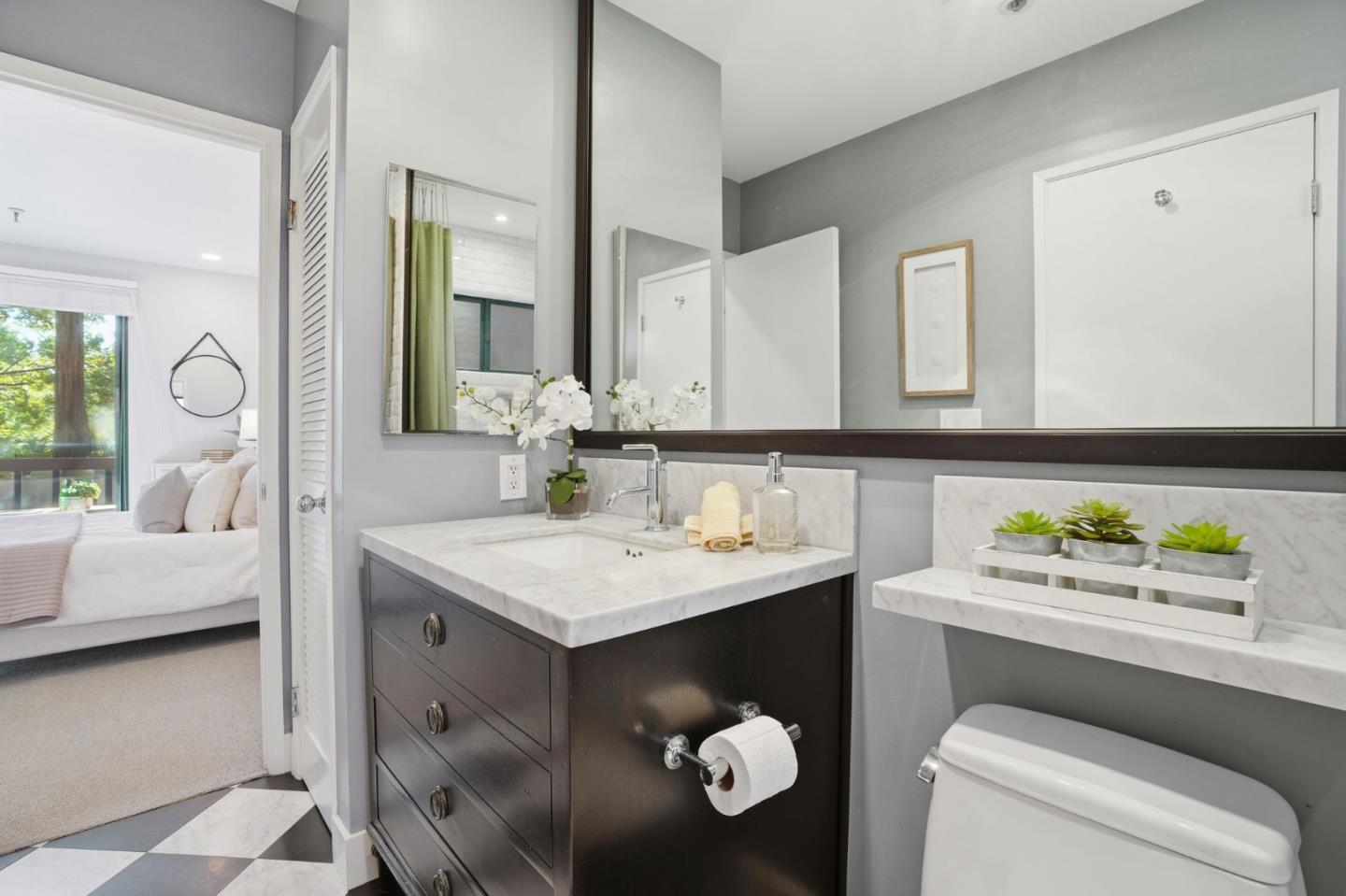 4250 El Camino Real C226