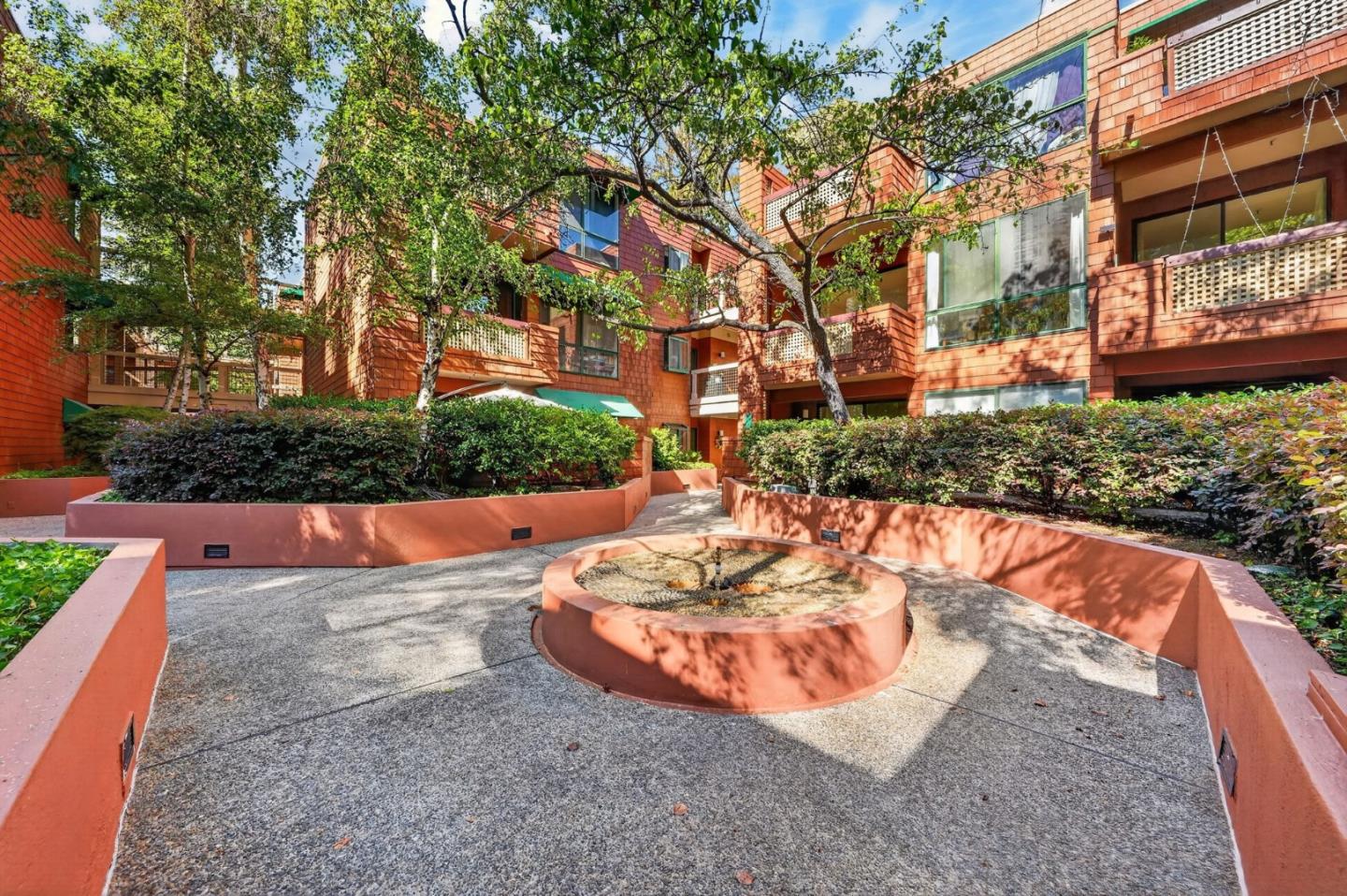 4250 El Camino Real C226