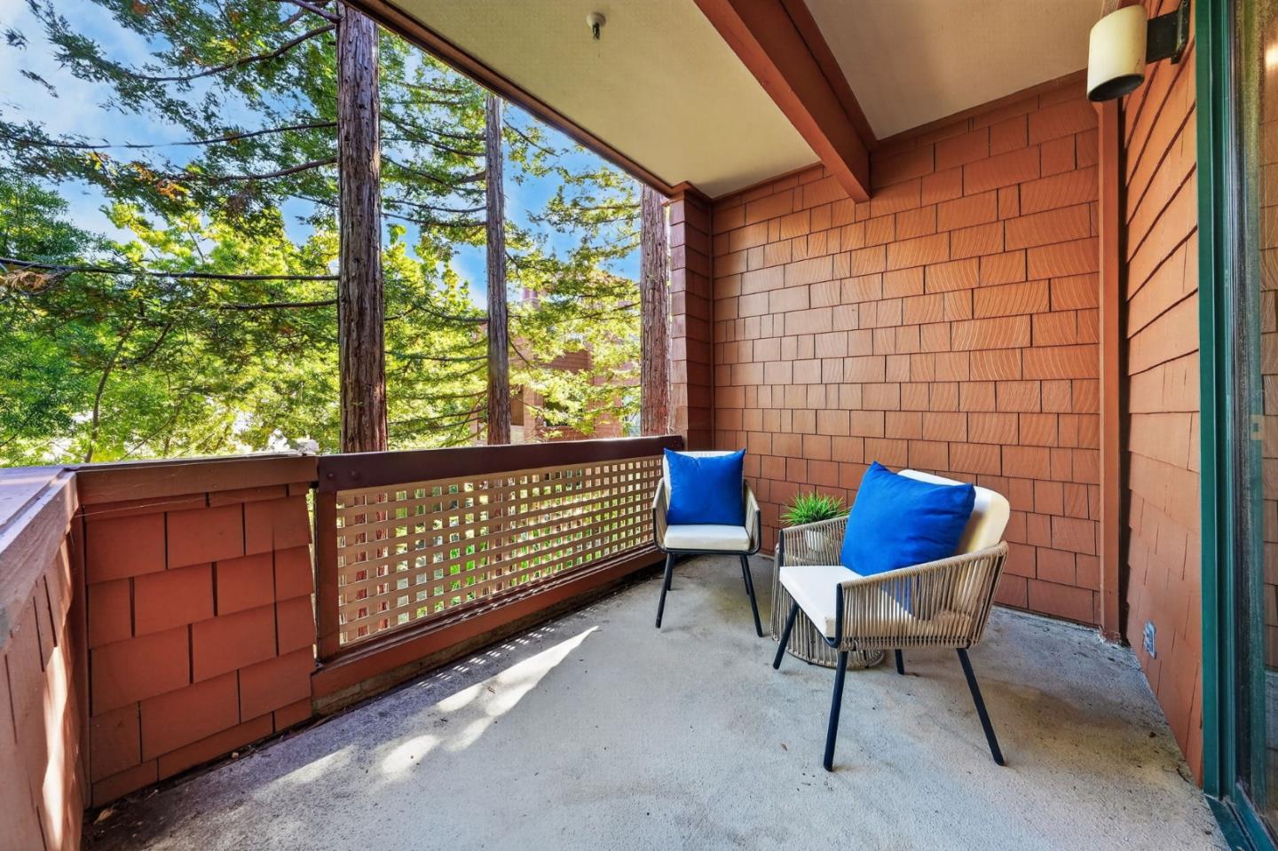 4250 El Camino Real C226