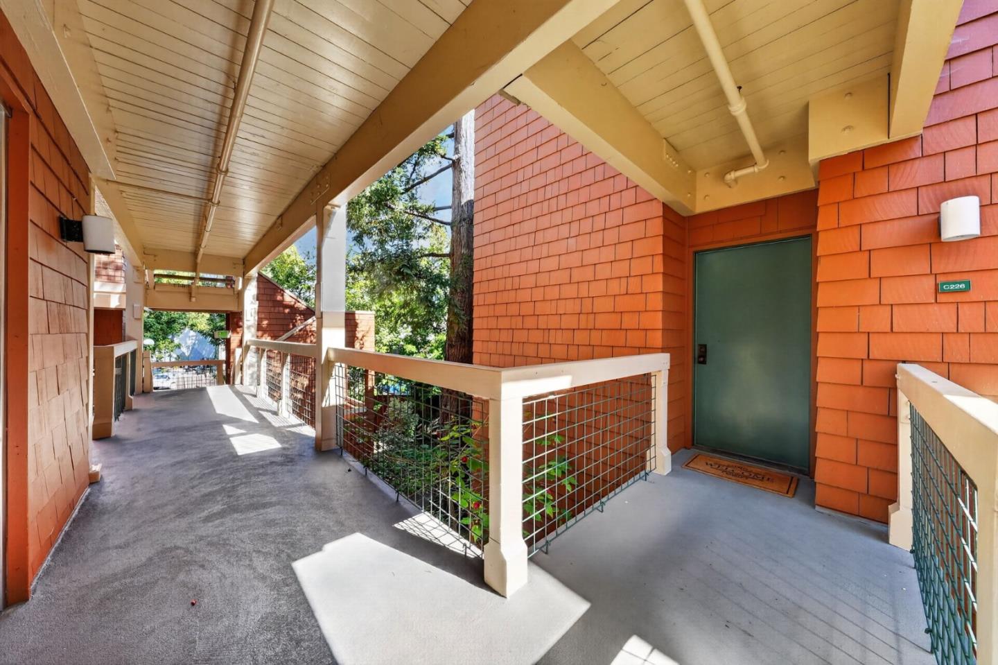 4250 El Camino Real C226