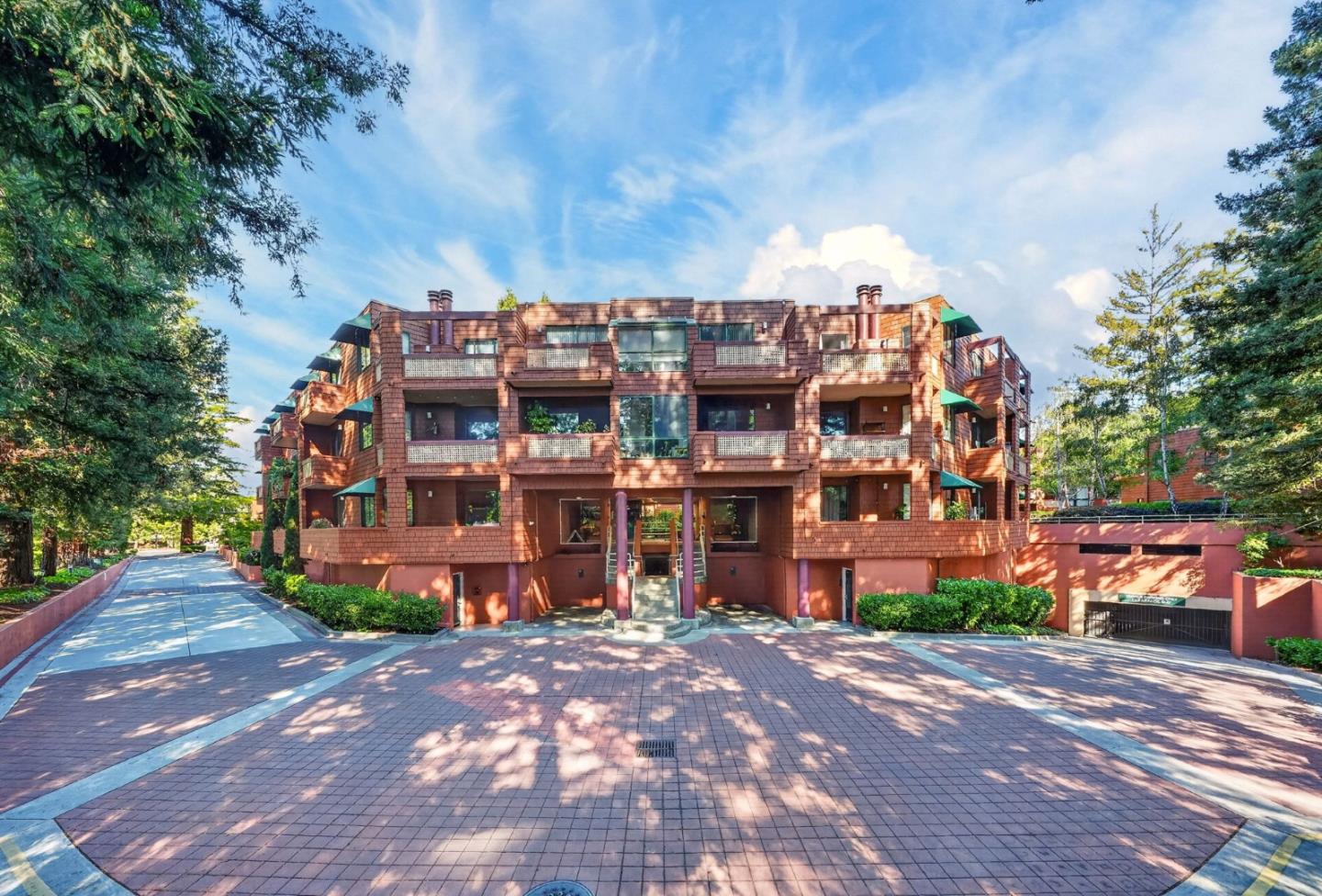 4250 El Camino Real C226