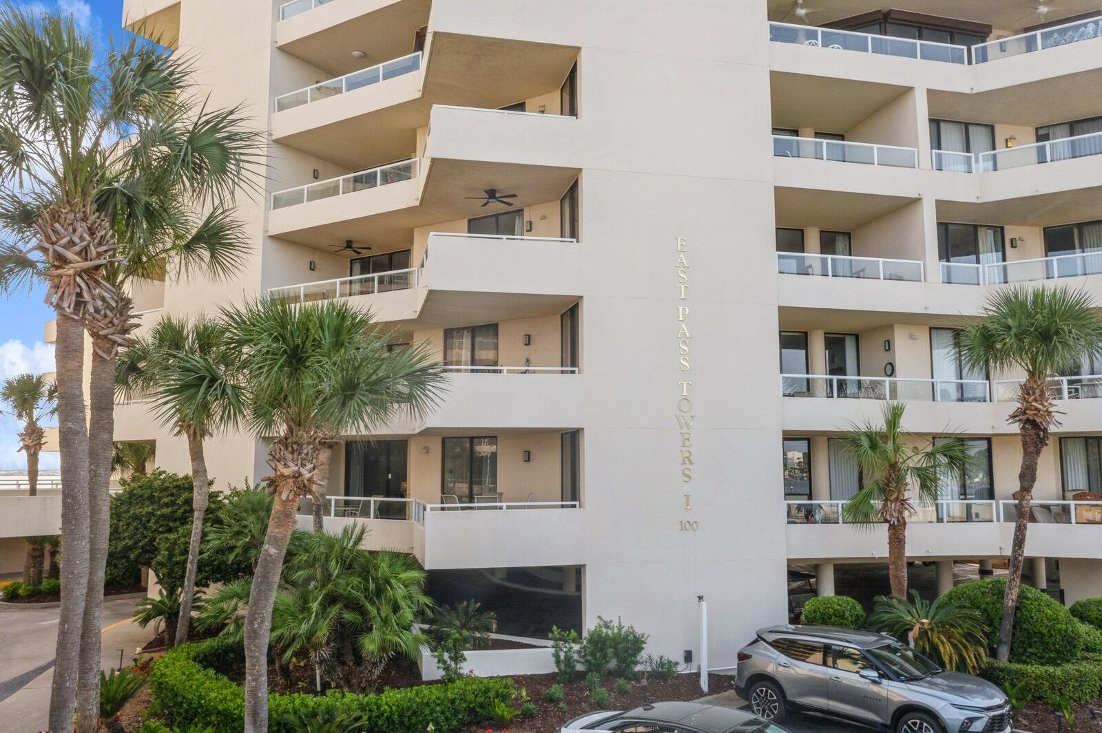 100 Gulf Shore Drive, 303