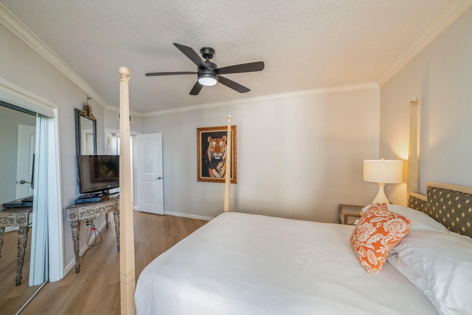 100 Gulf Shore Drive, 303