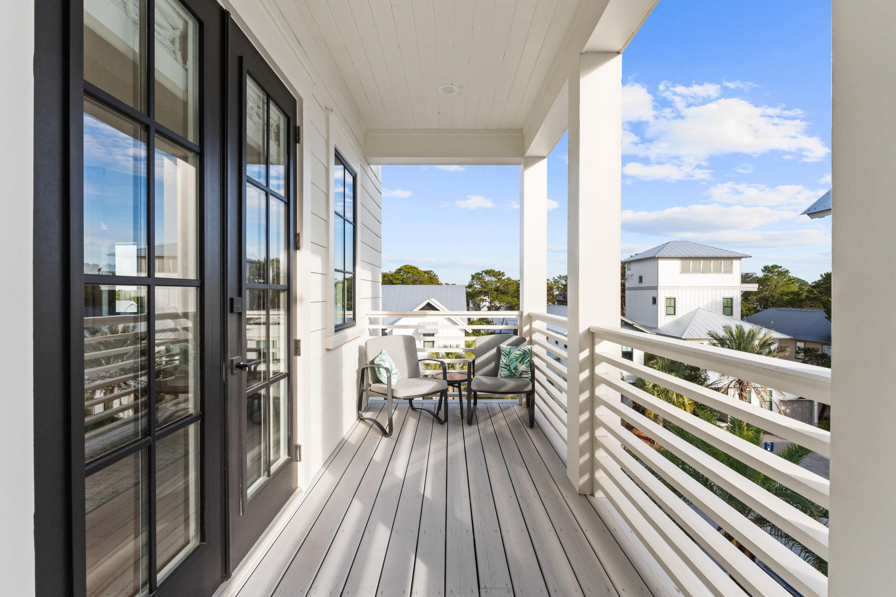 71 Grande Pointe Drive