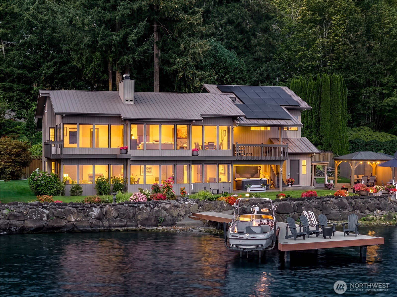 2825 E Lake Sammamish Parkway NE