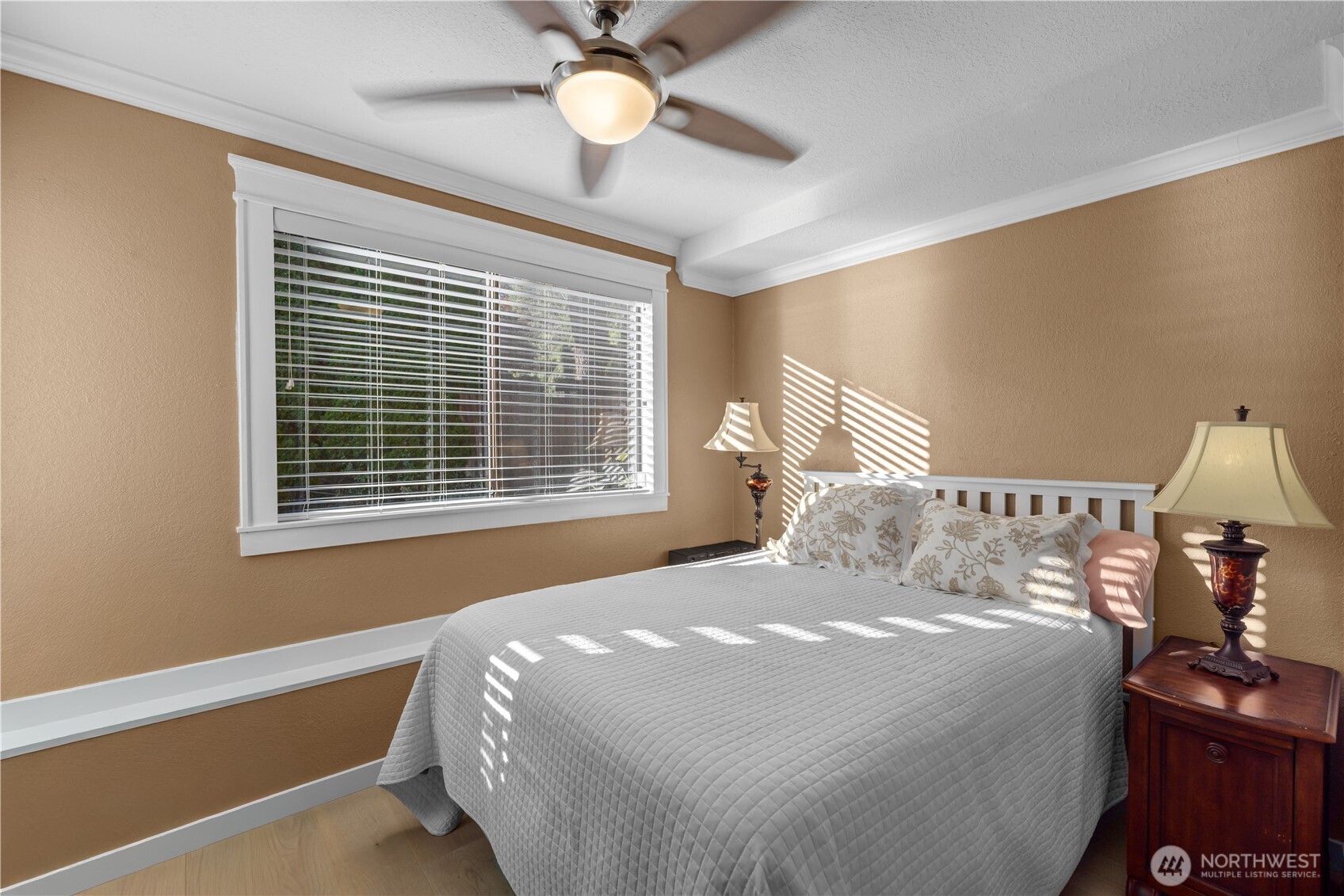 2825 E Lake Sammamish Parkway NE