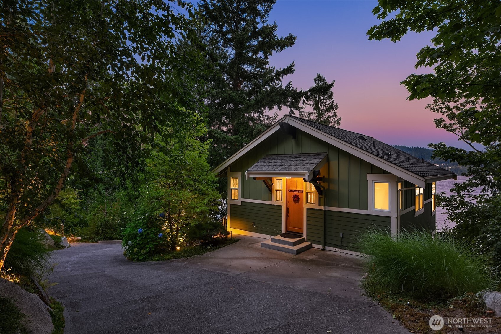 1624 Mallard Lane