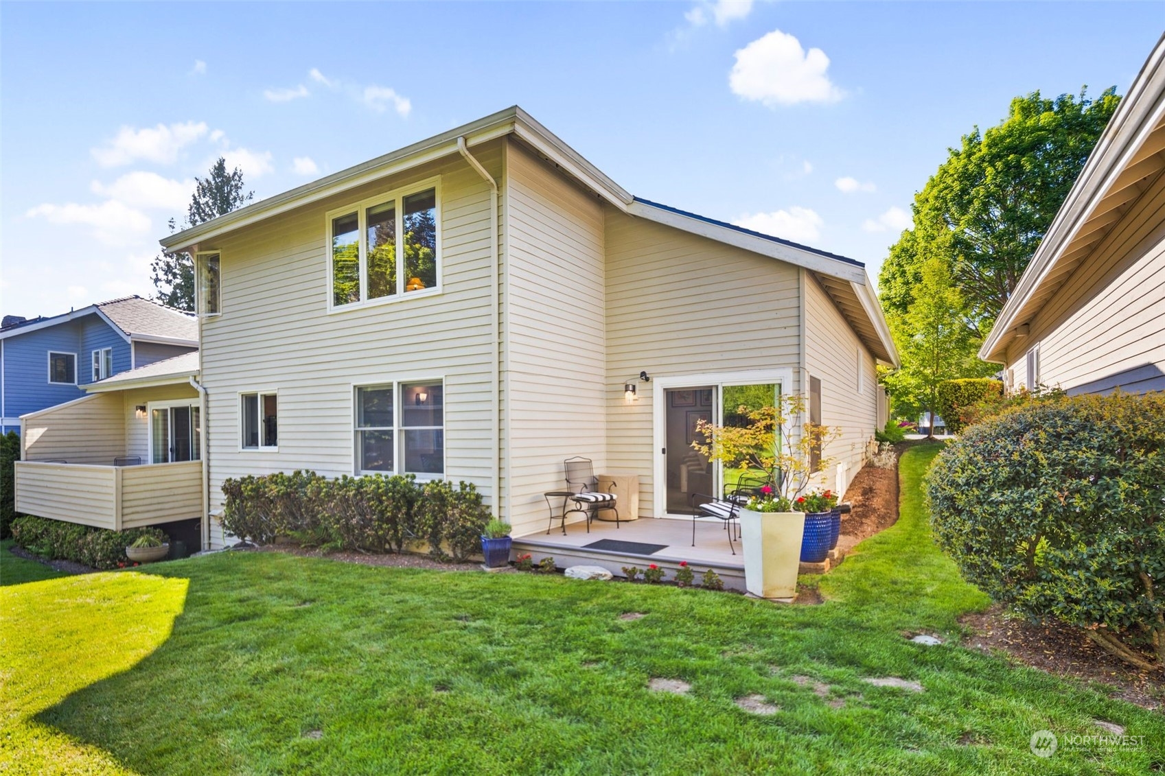 604 Elm Place Adam E. Cobb Edmonds Real Estate Agent & Team