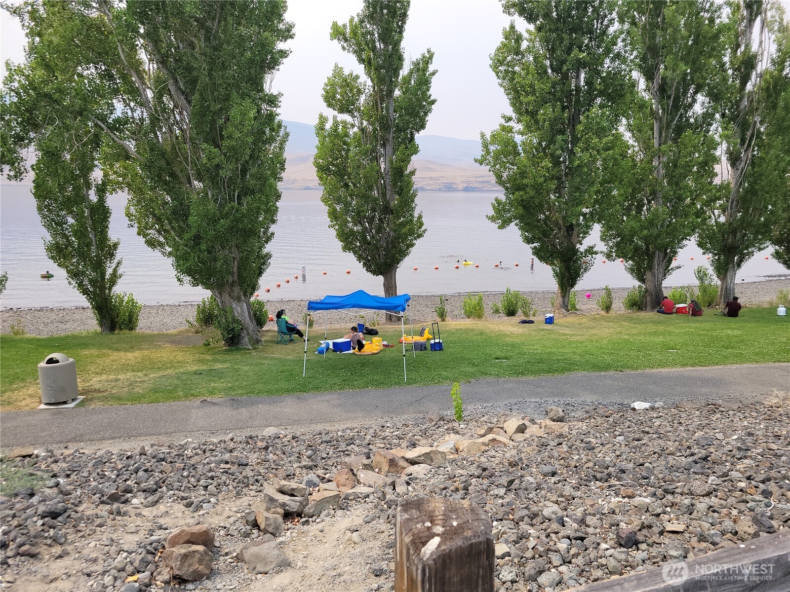 505 Desert Aire Dr SW