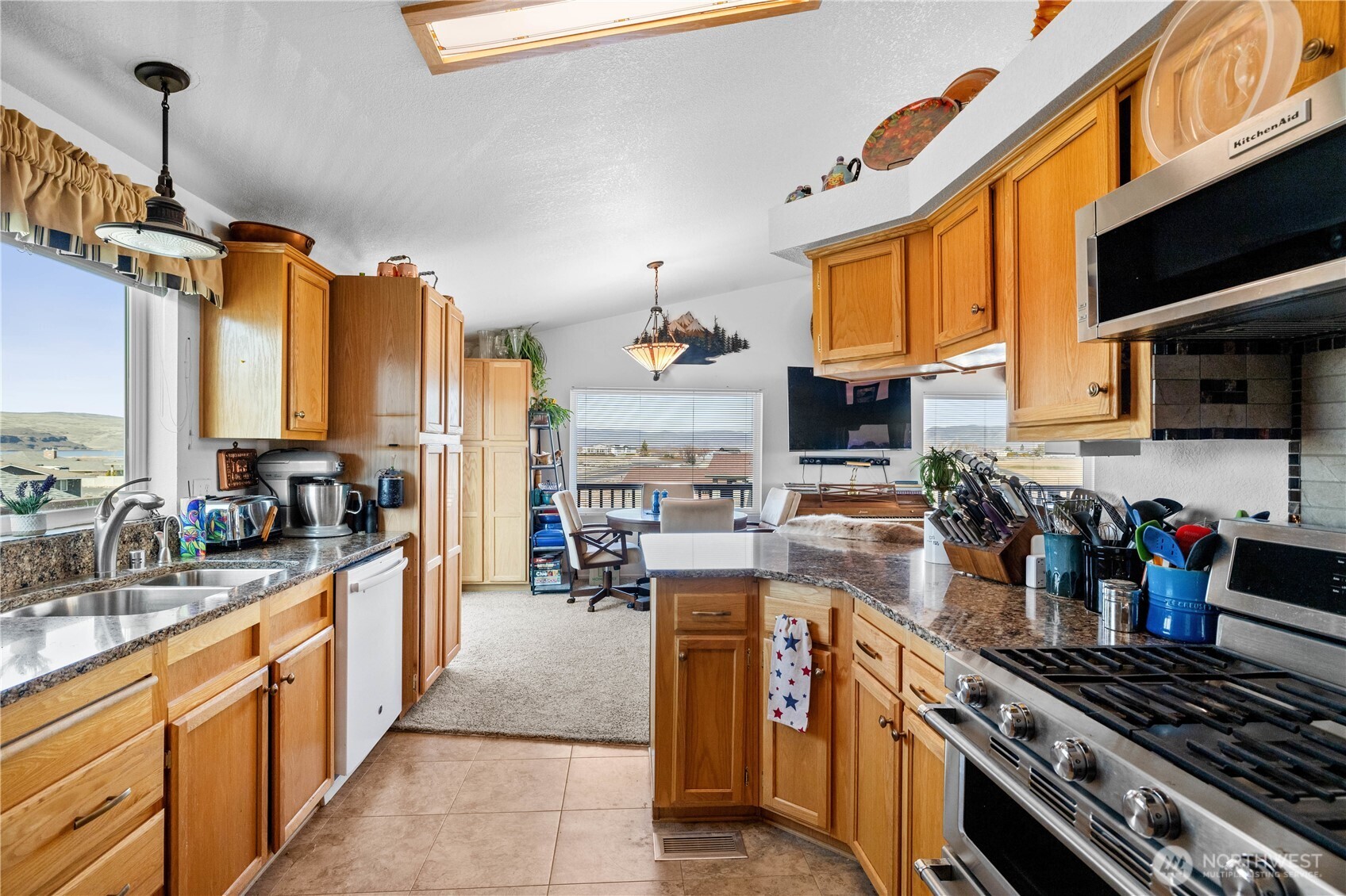 505 Desert Aire Dr SW