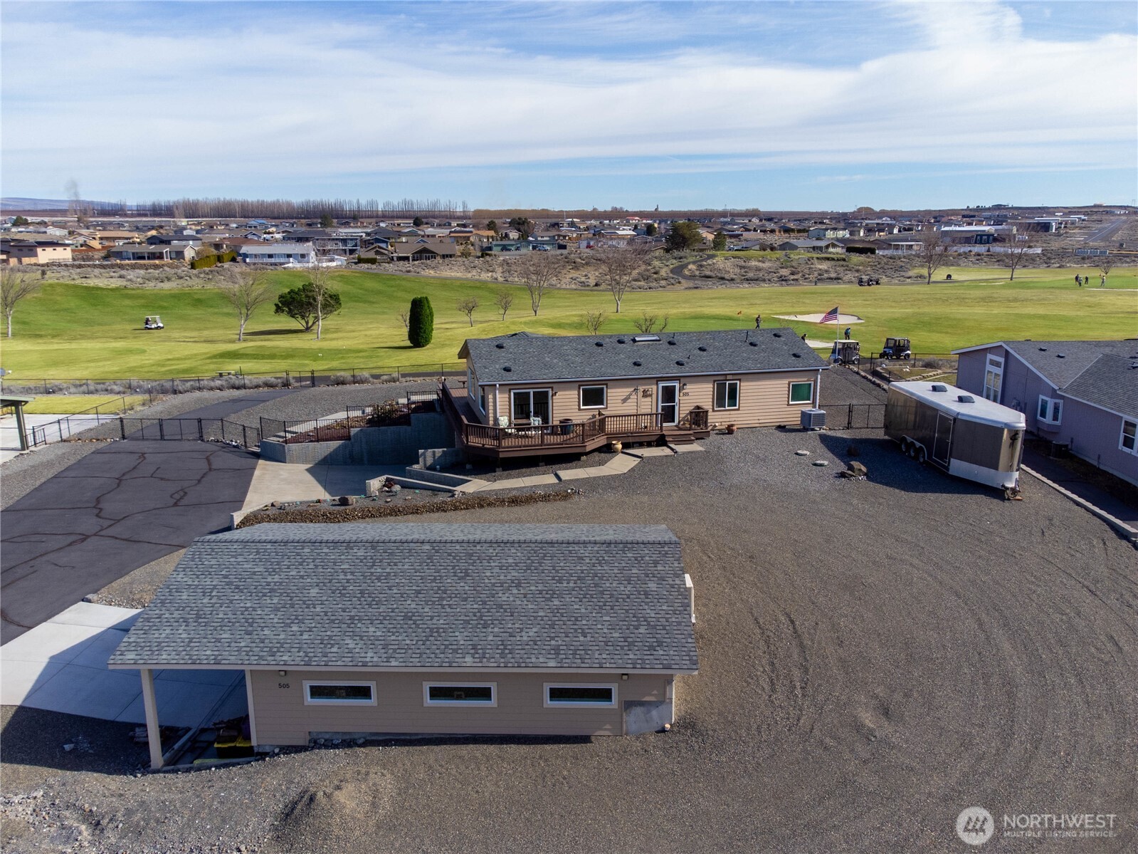 505 Desert Aire Dr SW