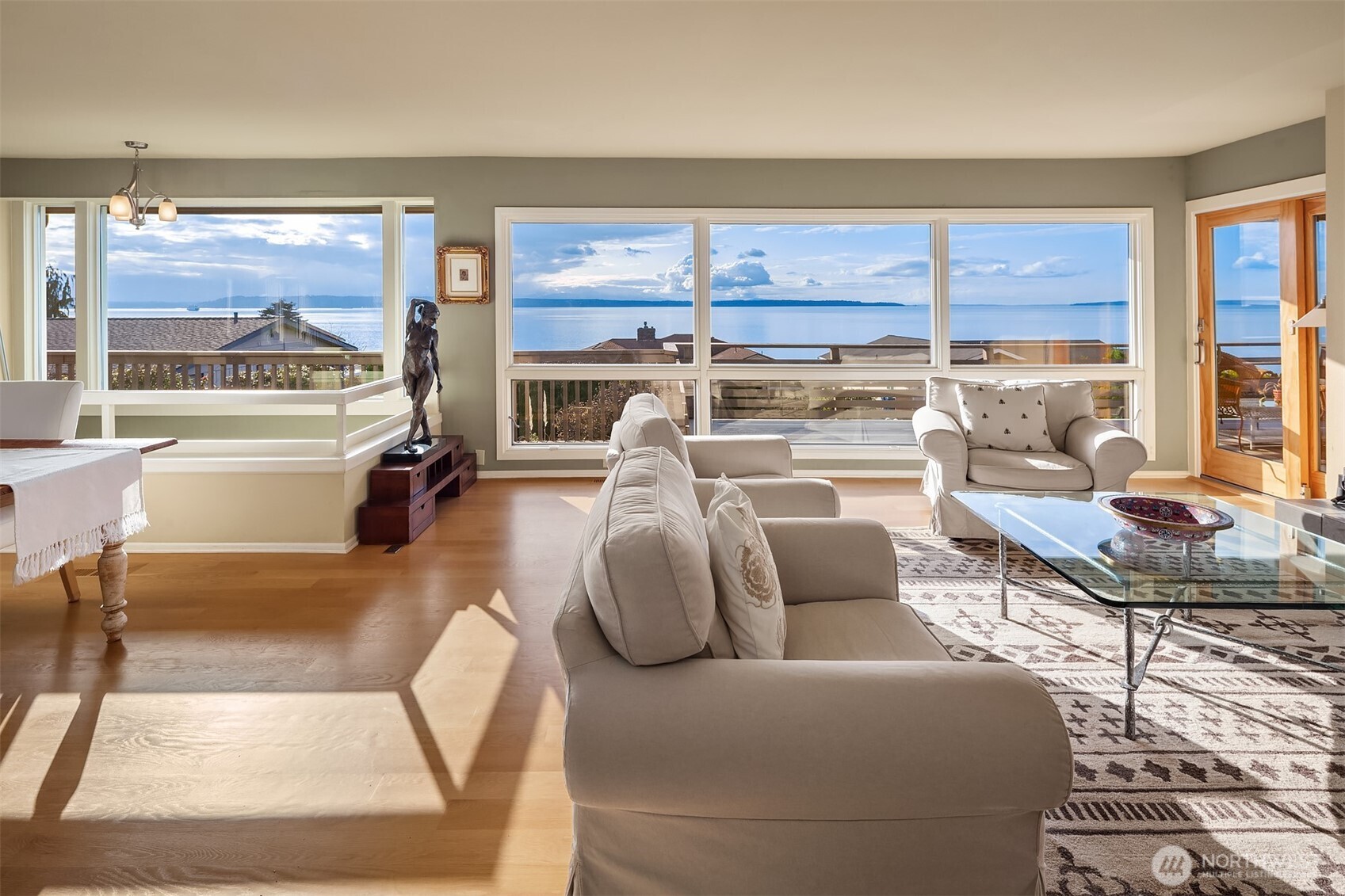 706 Driftwood Lane