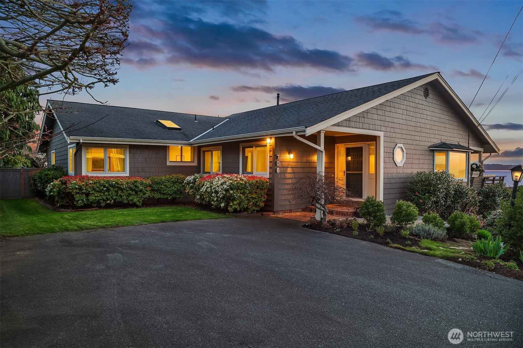 706 Driftwood Lane