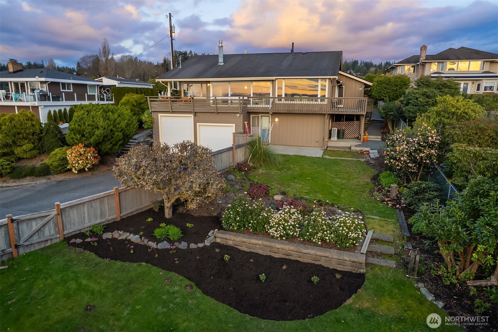 706 Driftwood Lane