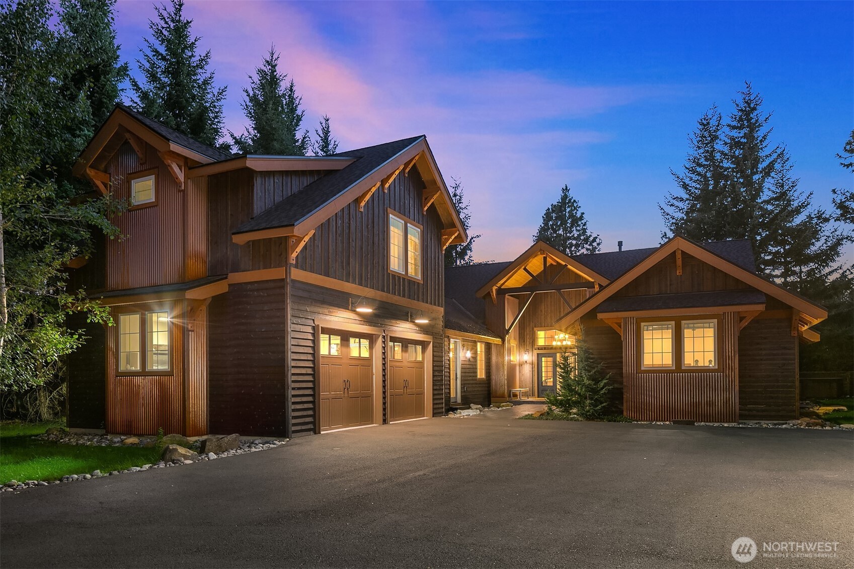 291 Ruby King Loop