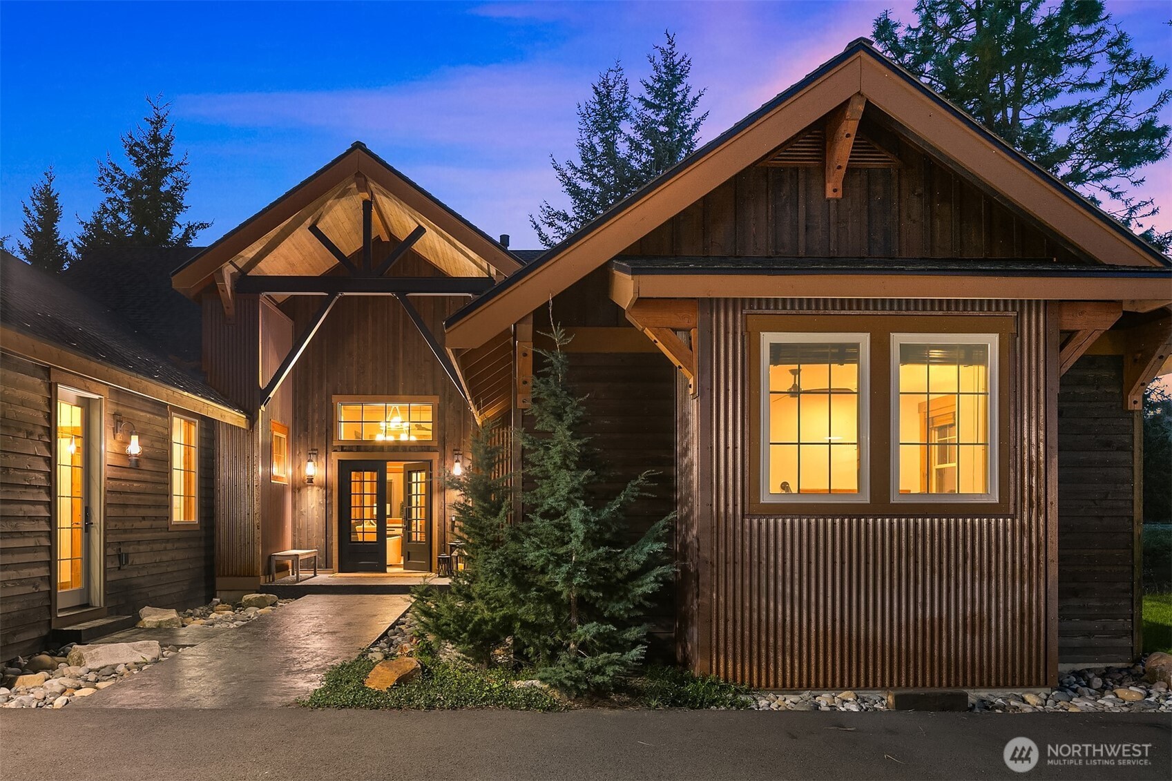 291 Ruby King Loop
