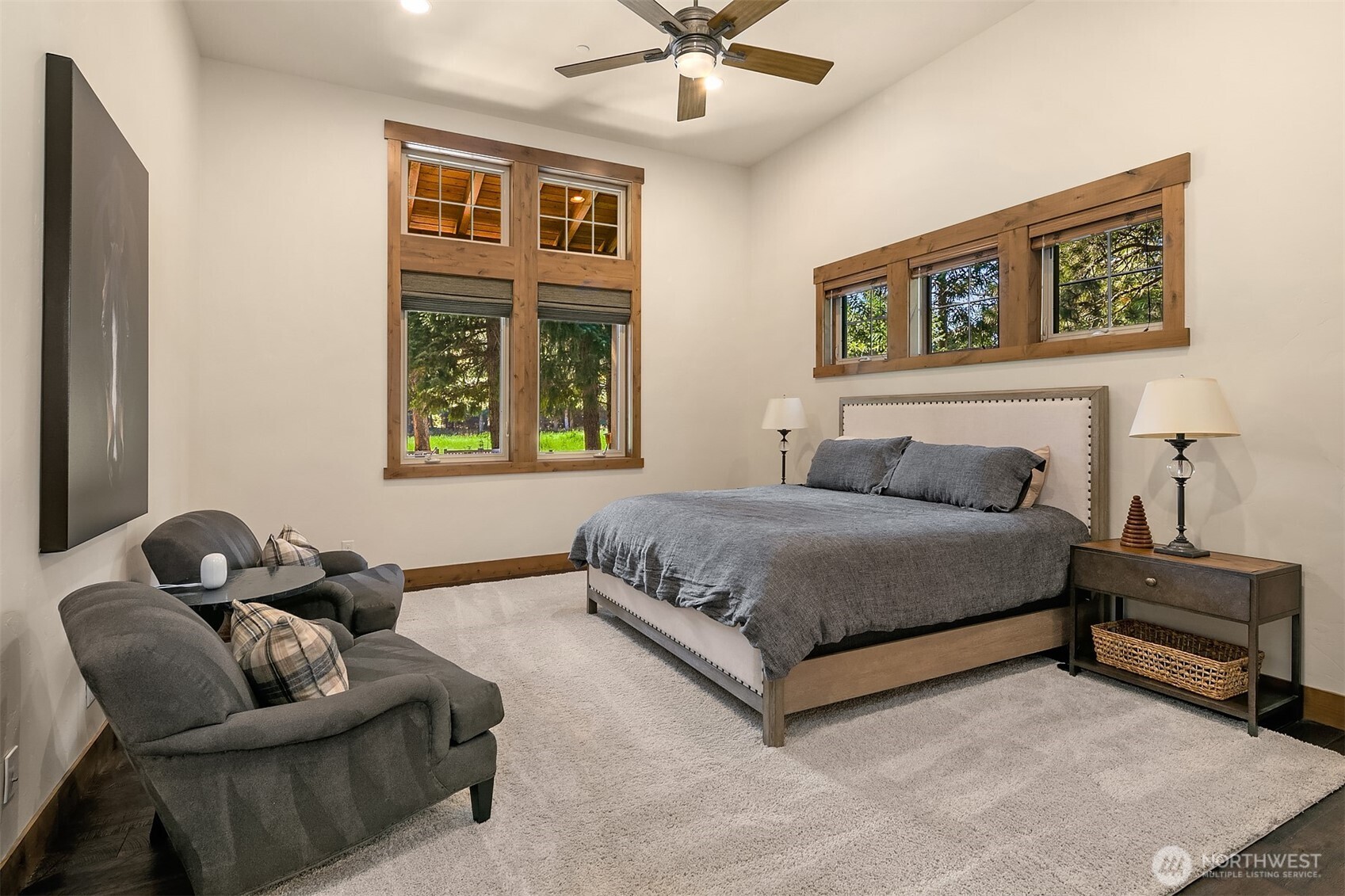 291 Ruby King Loop