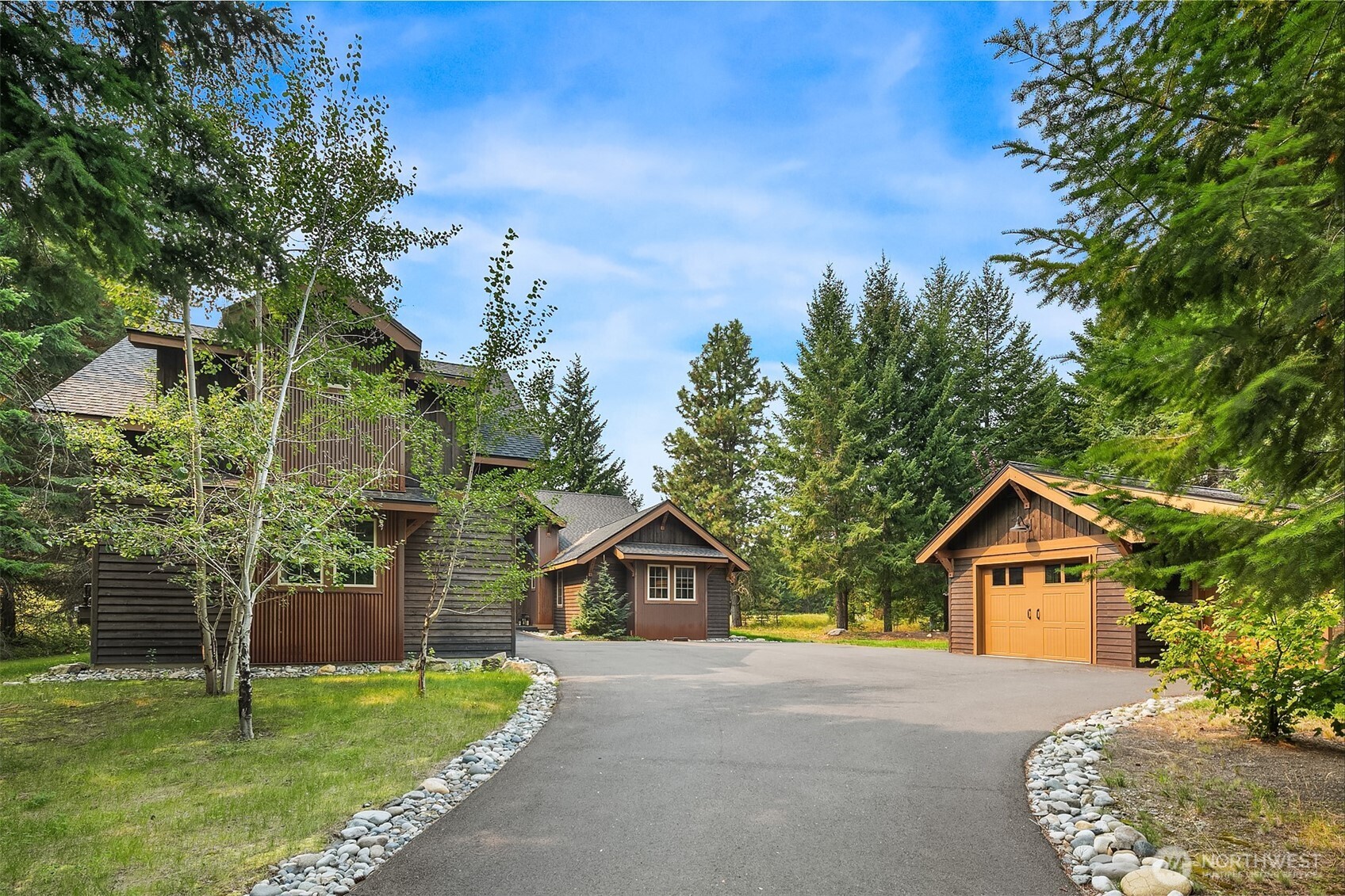 291 Ruby King Loop