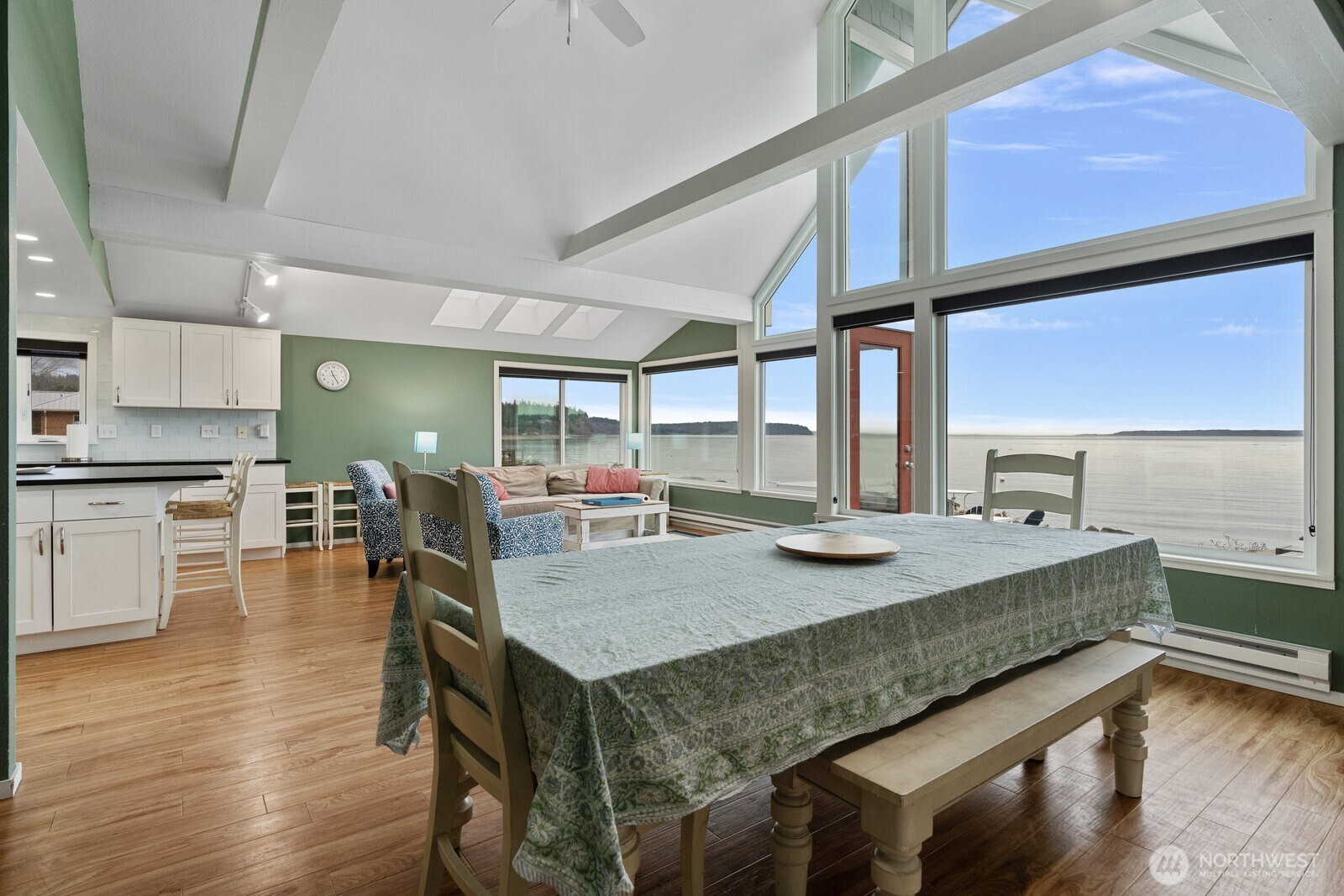 2508 Sunlight Beach Road