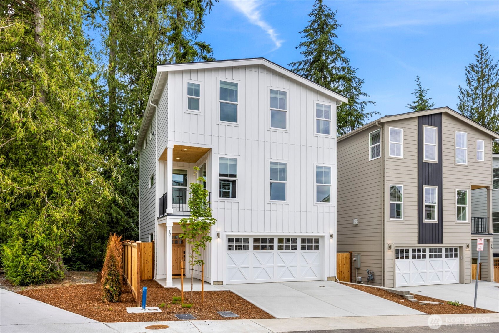 9 160th Street SE