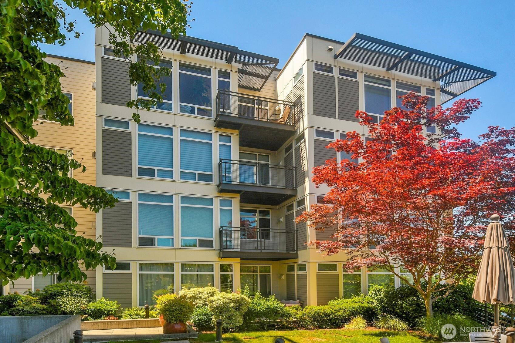 211 Kirkland Avenue Unit: 504