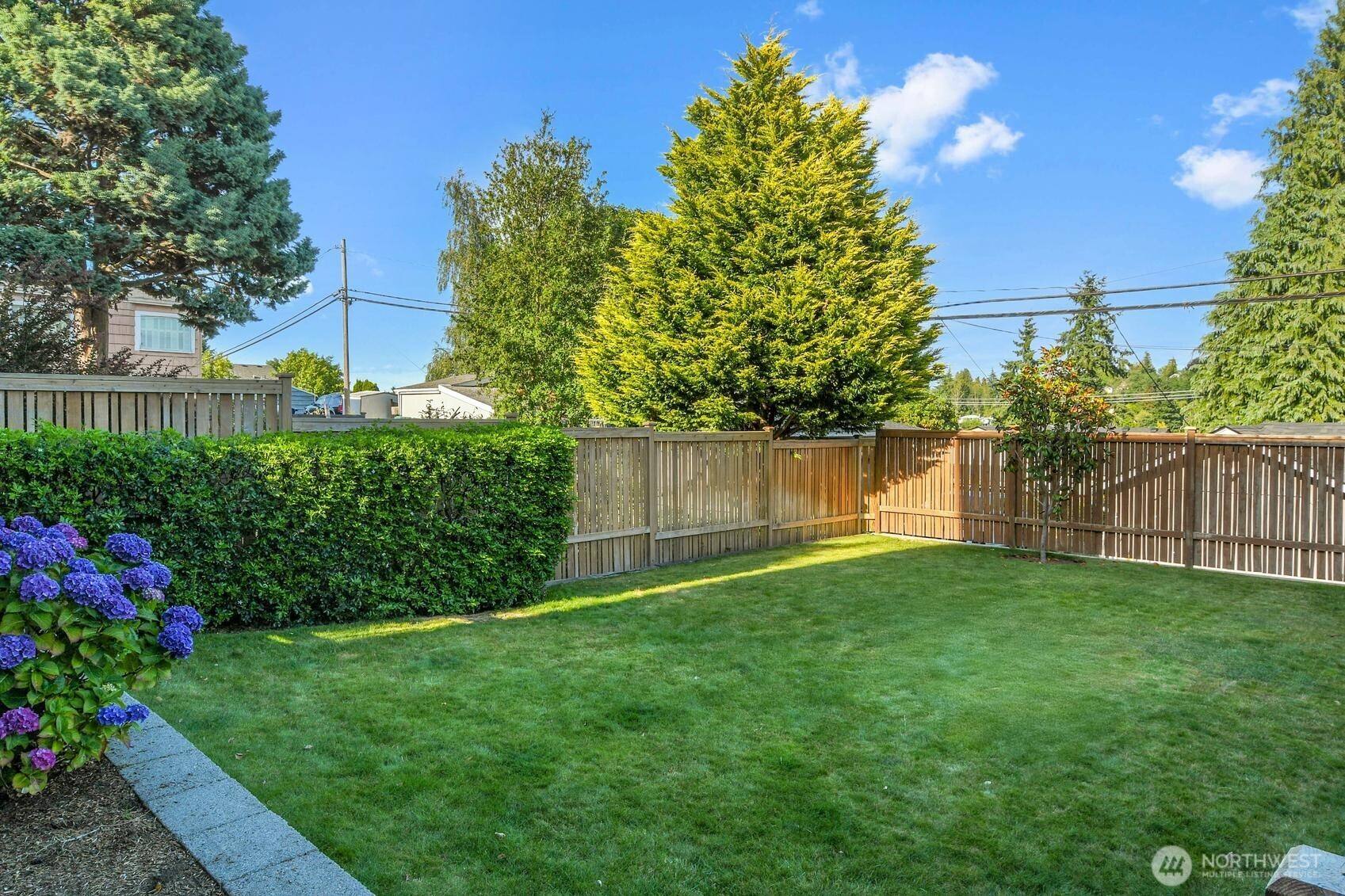 3228 36th Avenue W