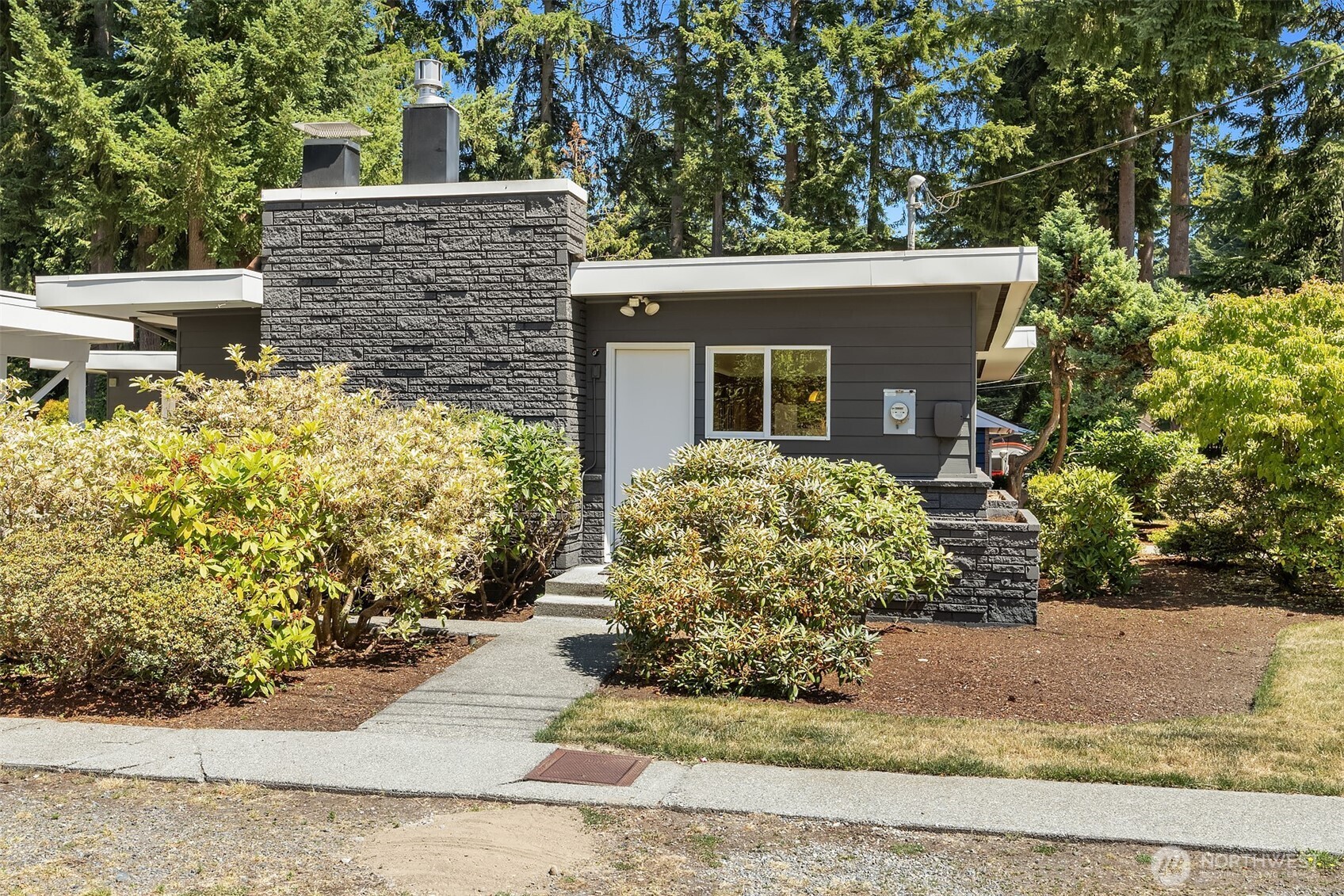 120 NW 195th Street