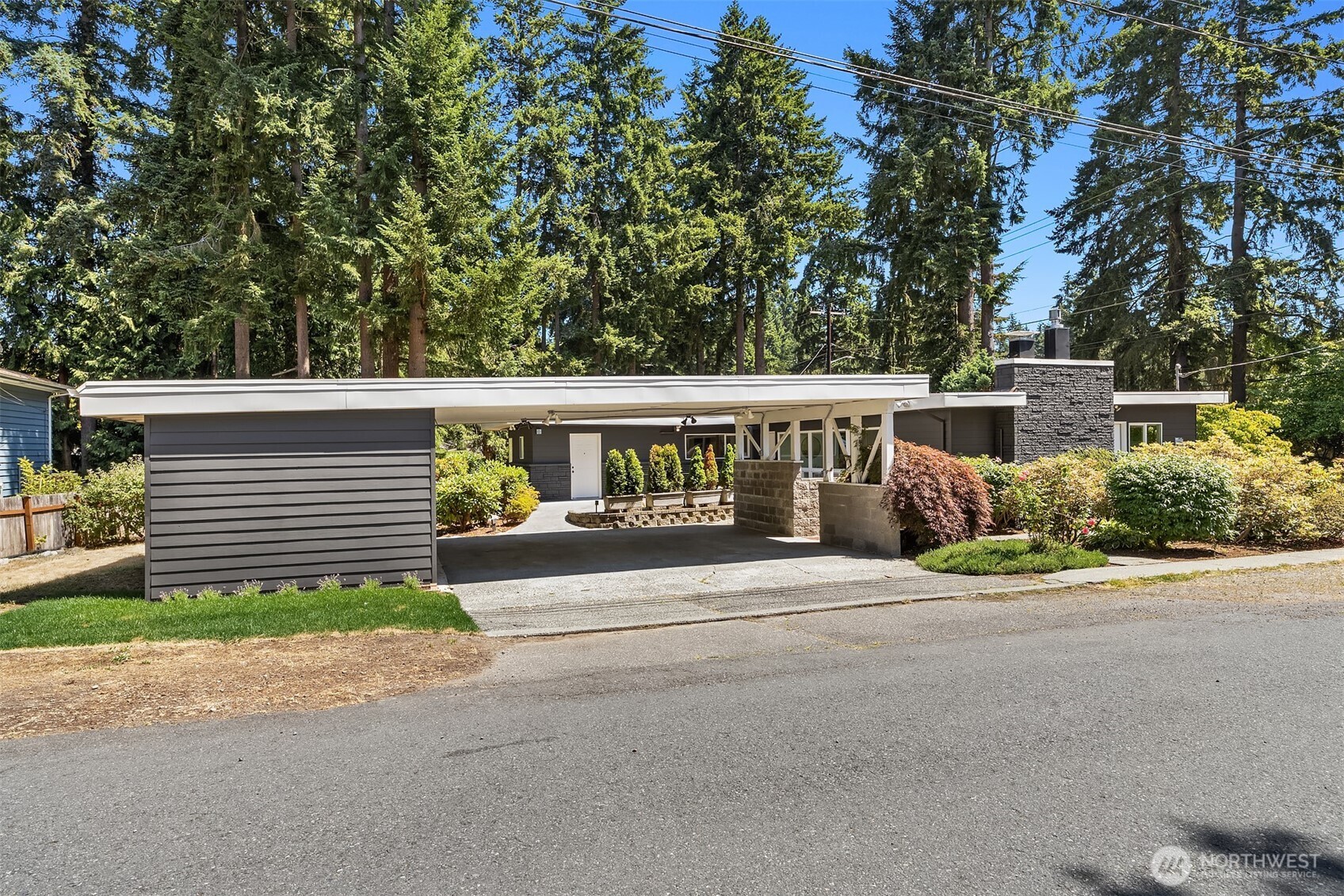 120 NW 195th Street