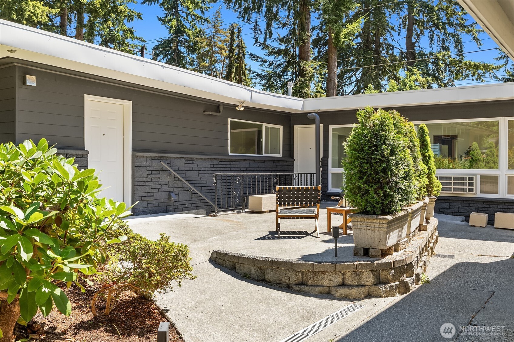 120 NW 195th Street