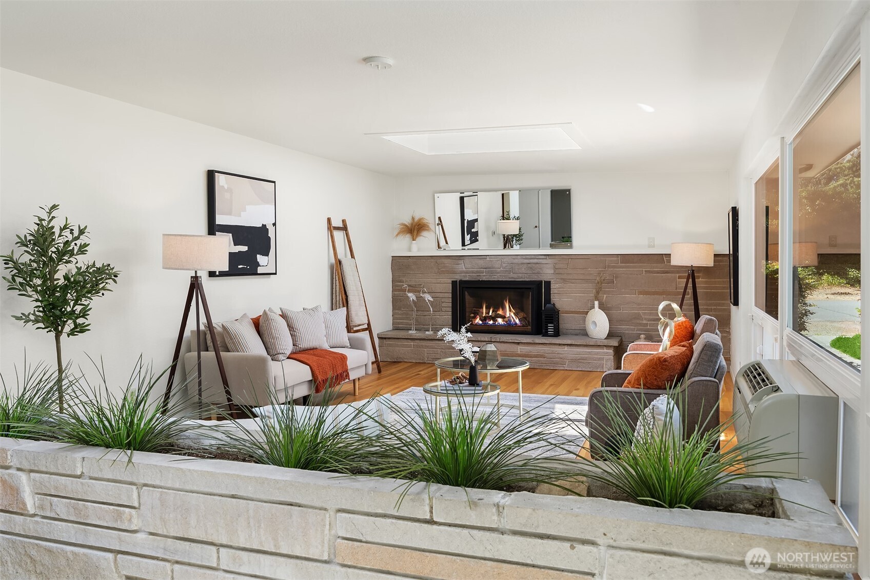 120 NW 195th Street
