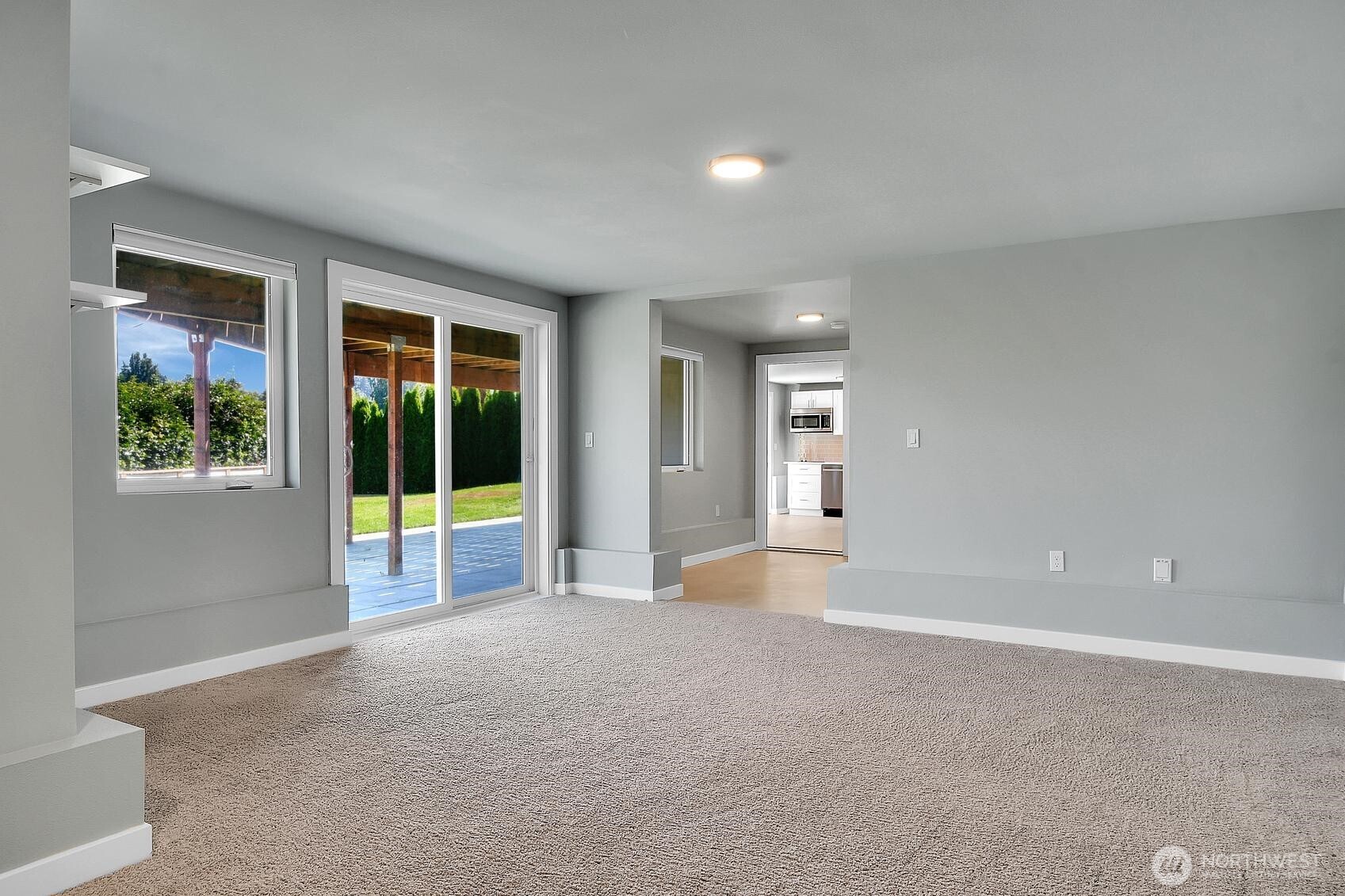 523 Paradise Lane