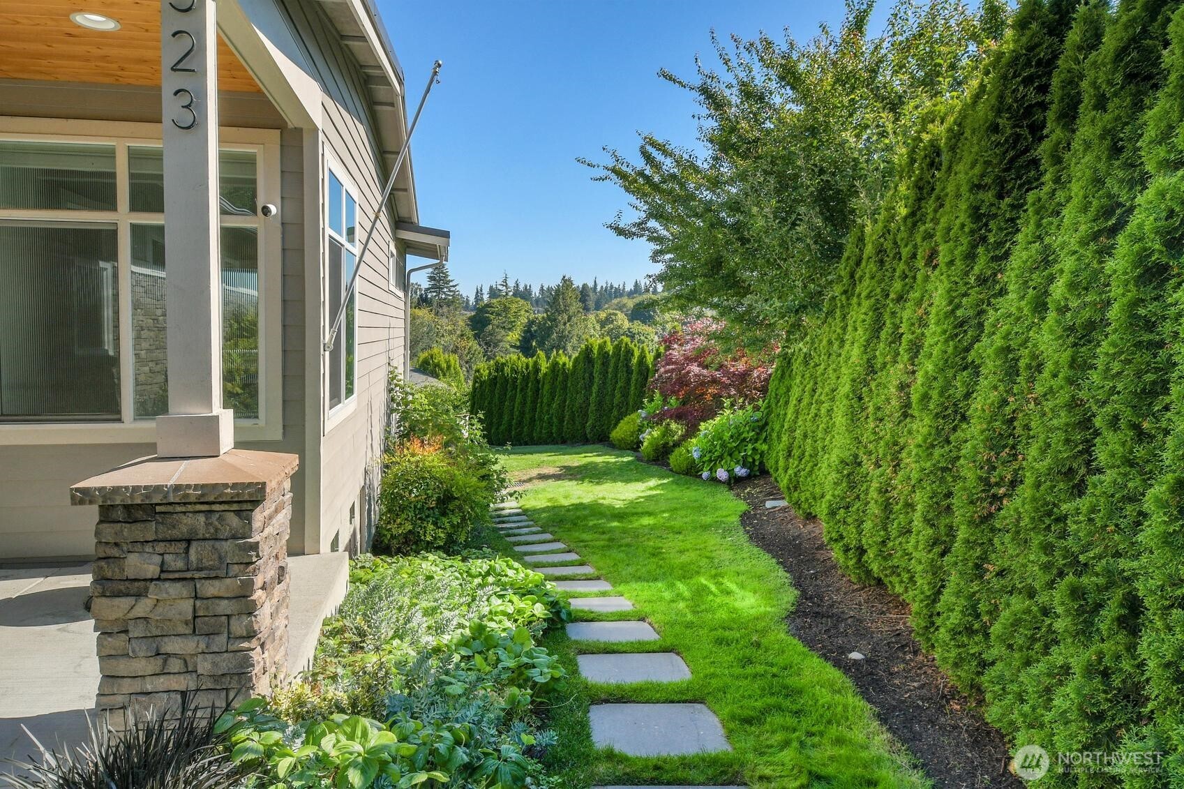 523 Paradise Lane