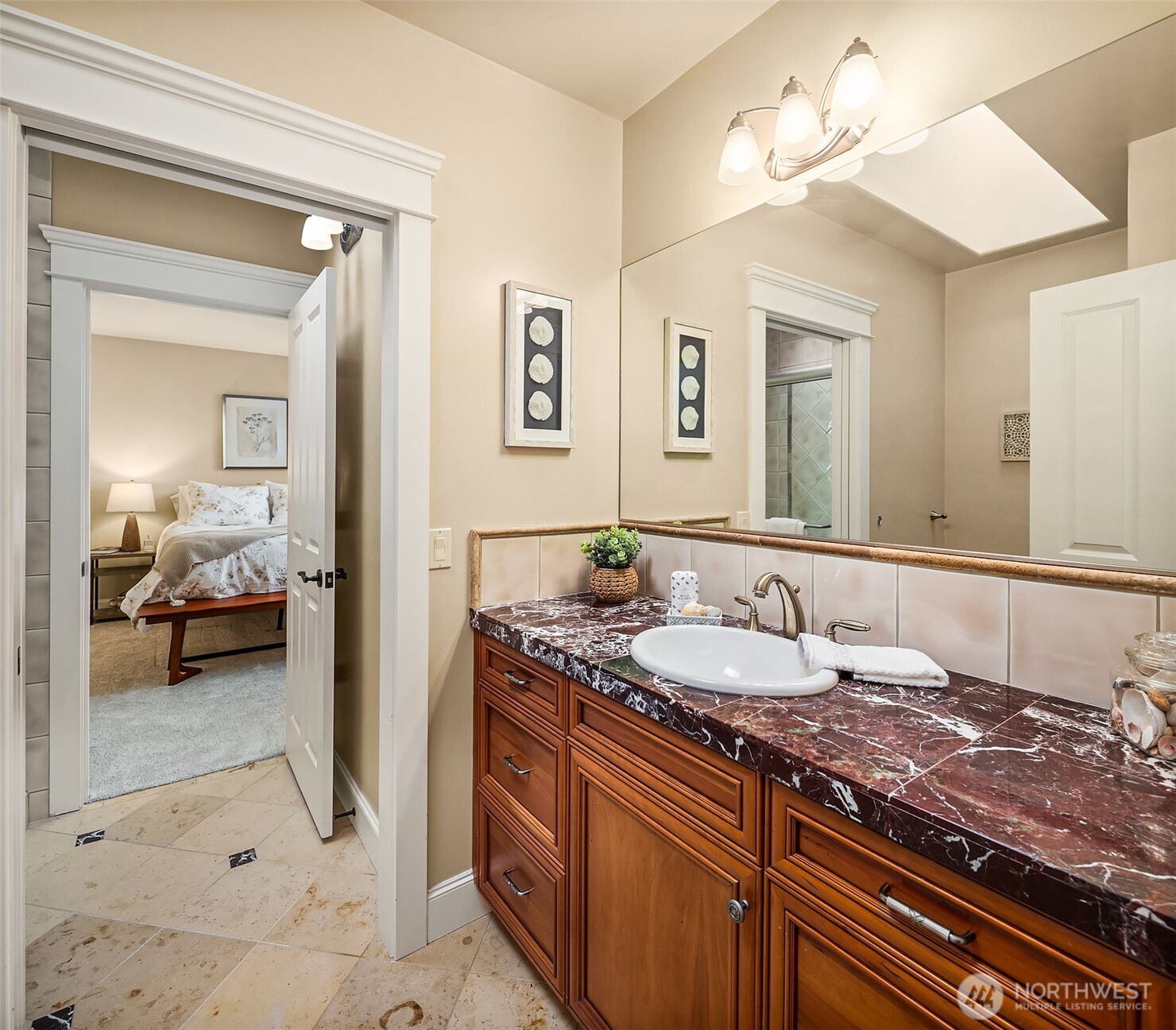 600 Bell Street Unit: 302