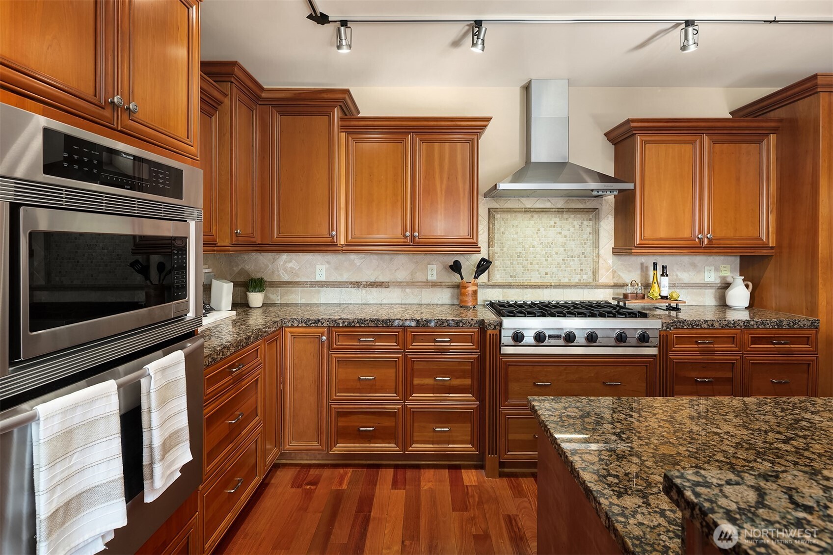 600 Bell Street Unit: 302