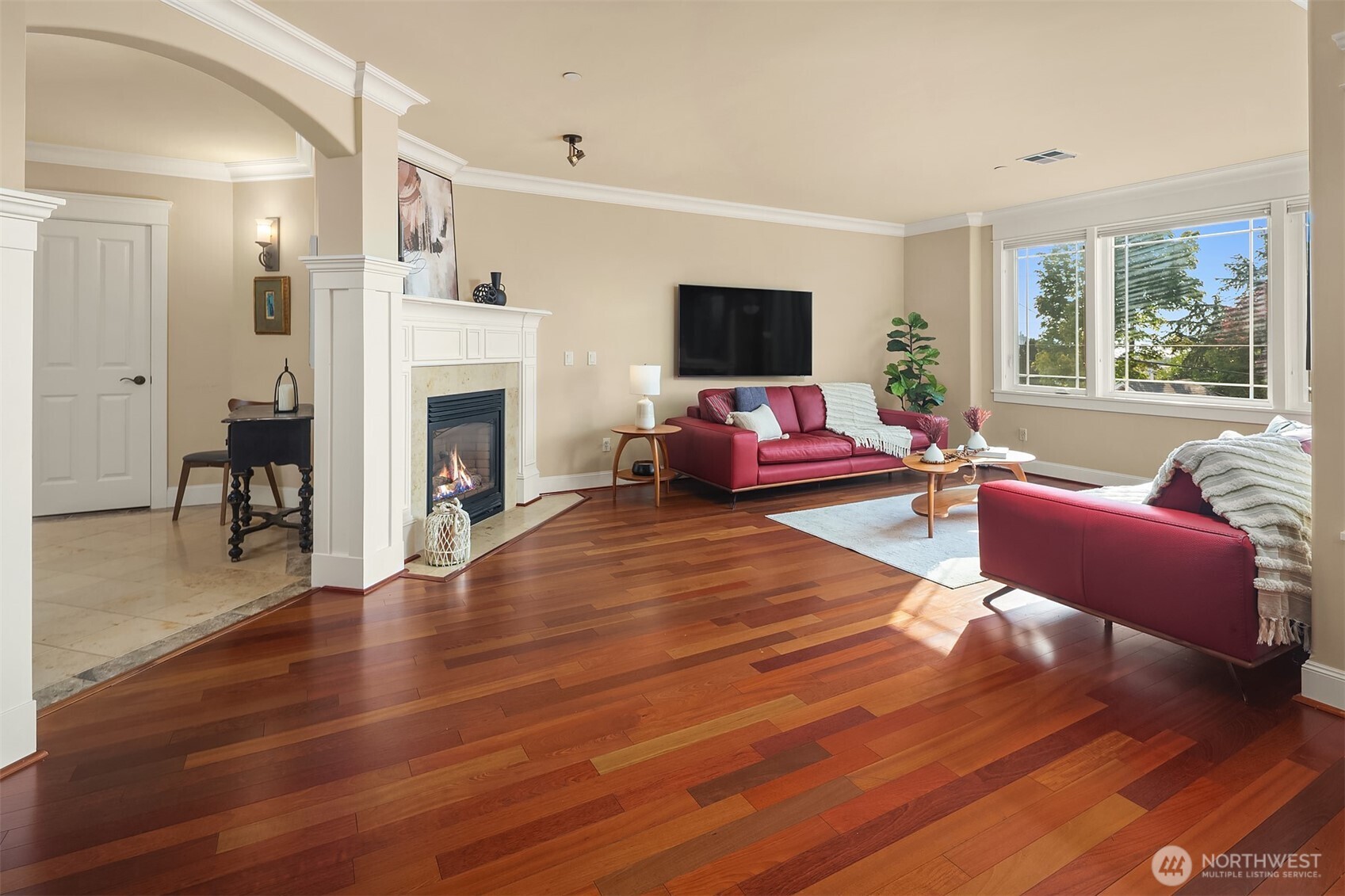 600 Bell Street Unit: 302