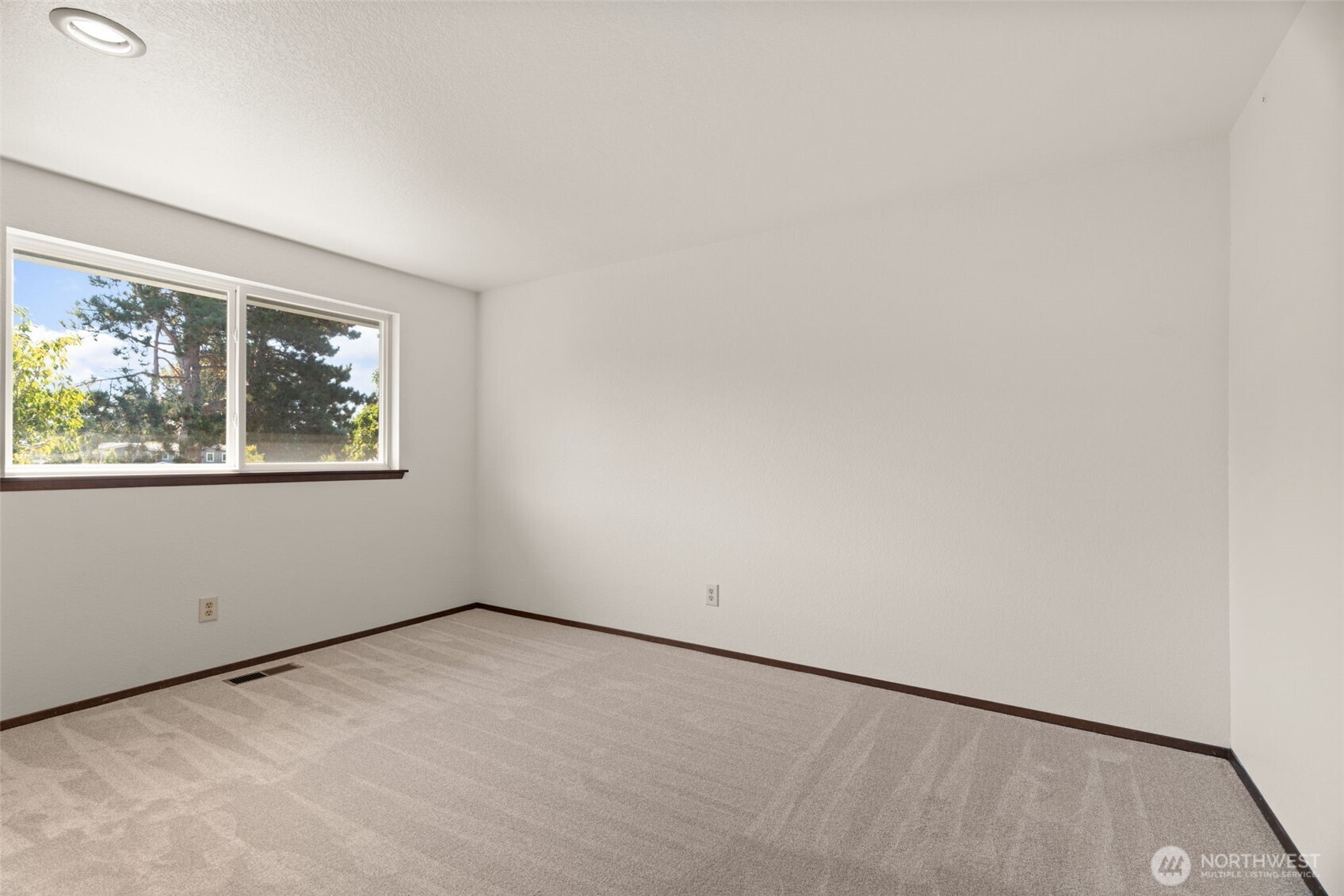 10526 237th Place SW