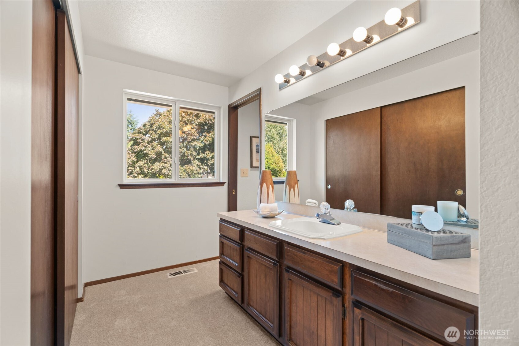 10526 237th Place SW