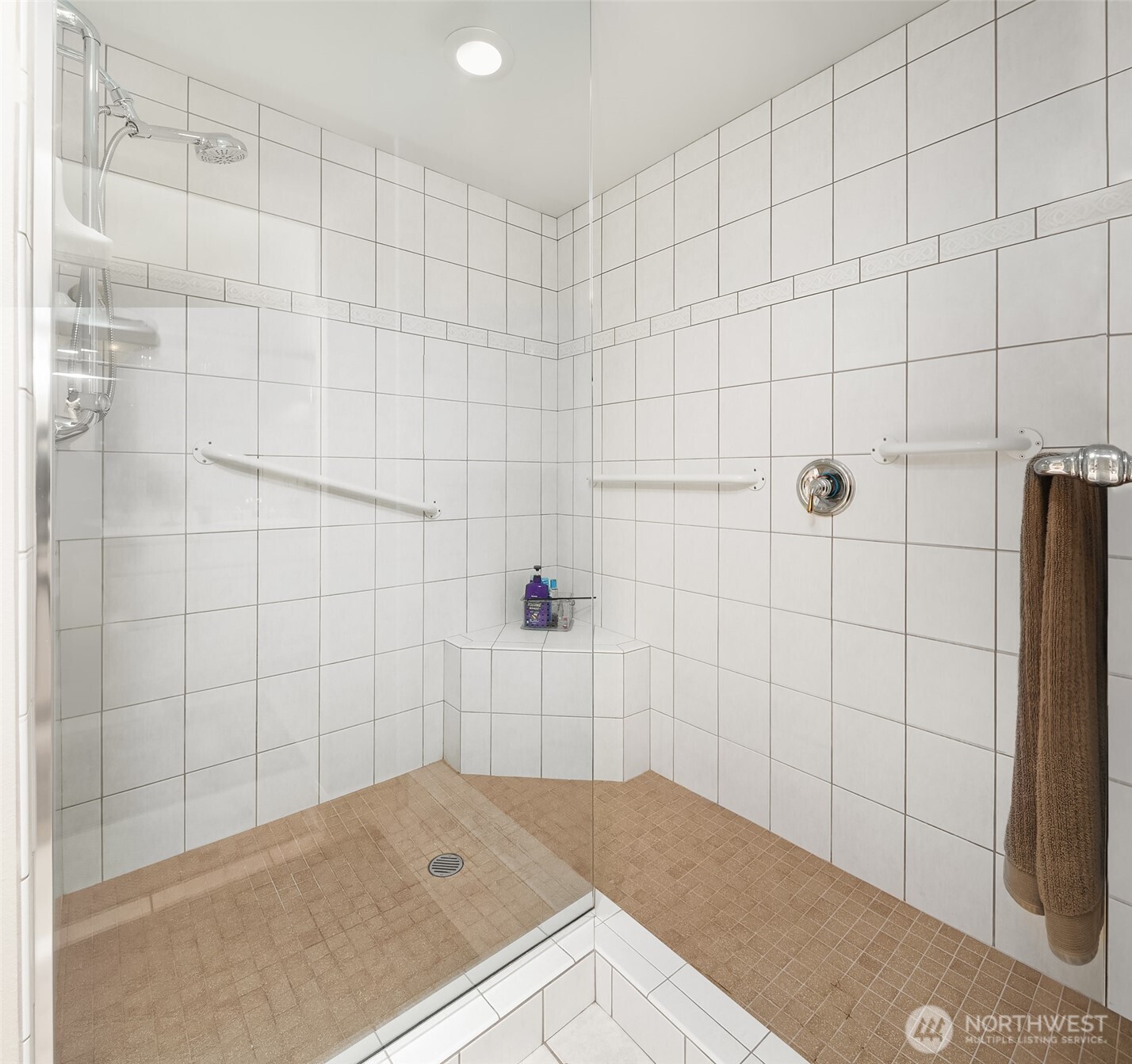 530 Walnut Street Unit: 100