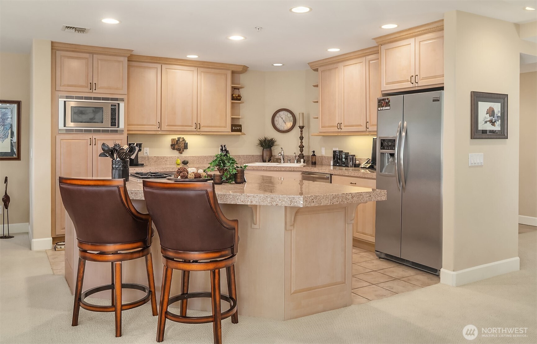 530 Walnut Street Unit: 100