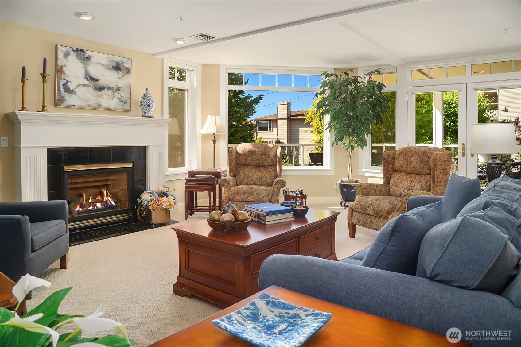 530 Walnut Street Unit: 100